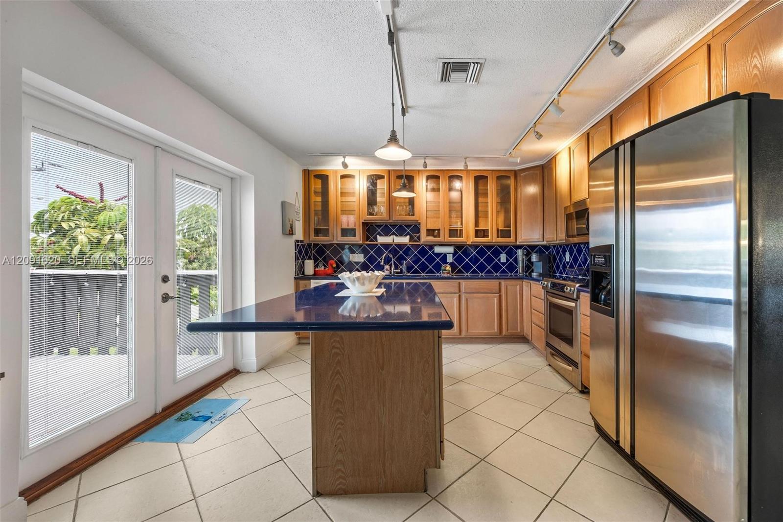 400 SE 31st St # 8, Fort Lauderdale FL 33316