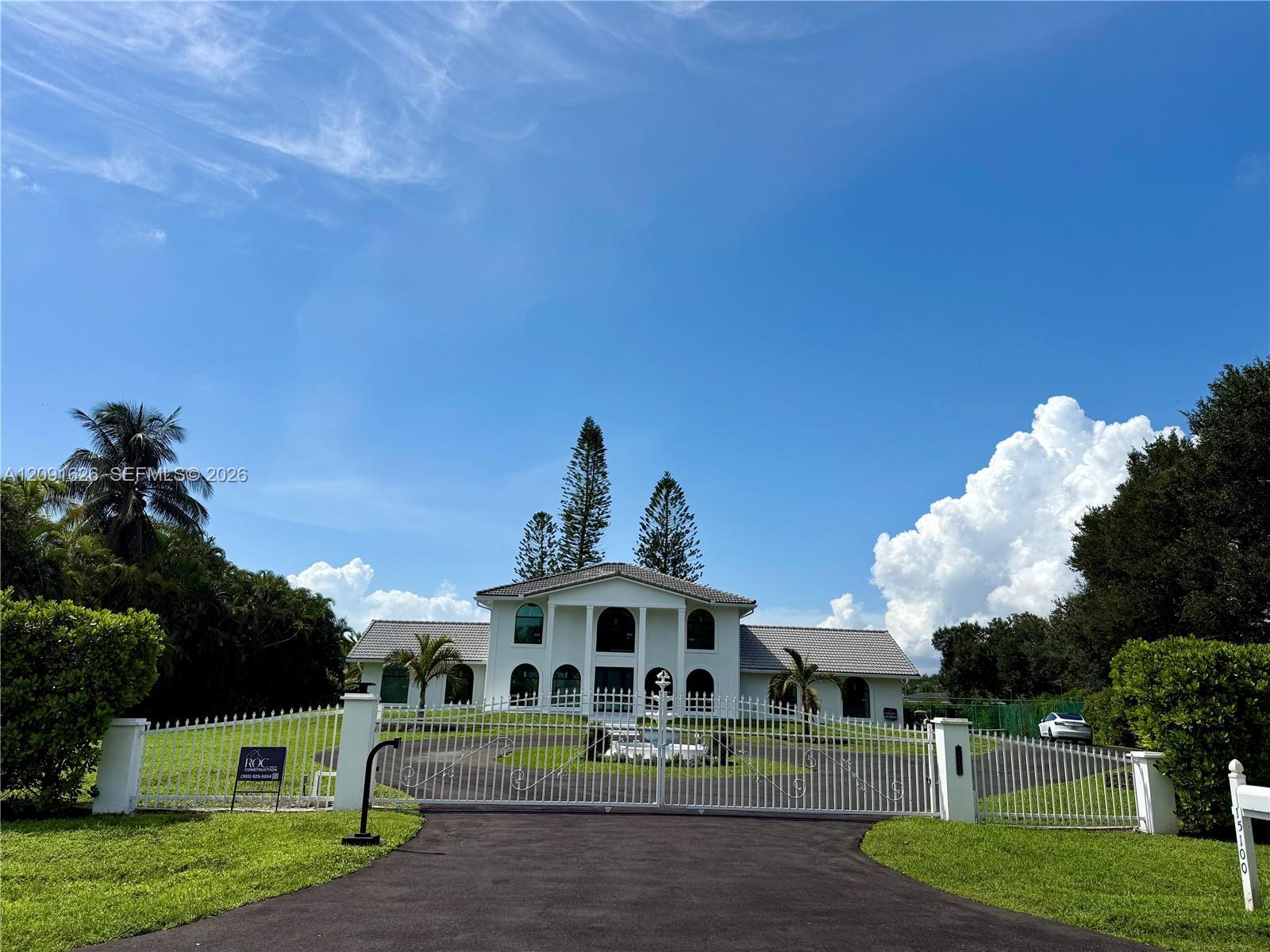 15100 S Saxon Cir, Southwest Ranches FL 33331