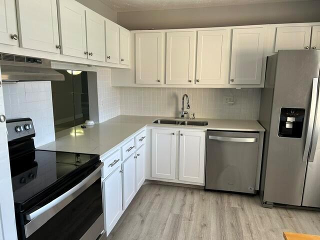 153 Lake Anne Drive, West Palm Beach FL 33411 photo 2