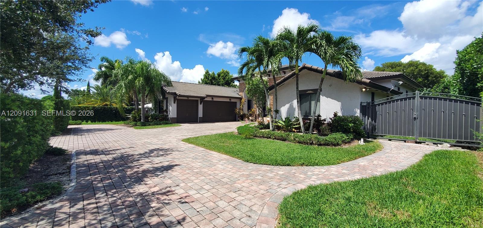 12965 SW 197th St, Miami FL 33177 photo 4