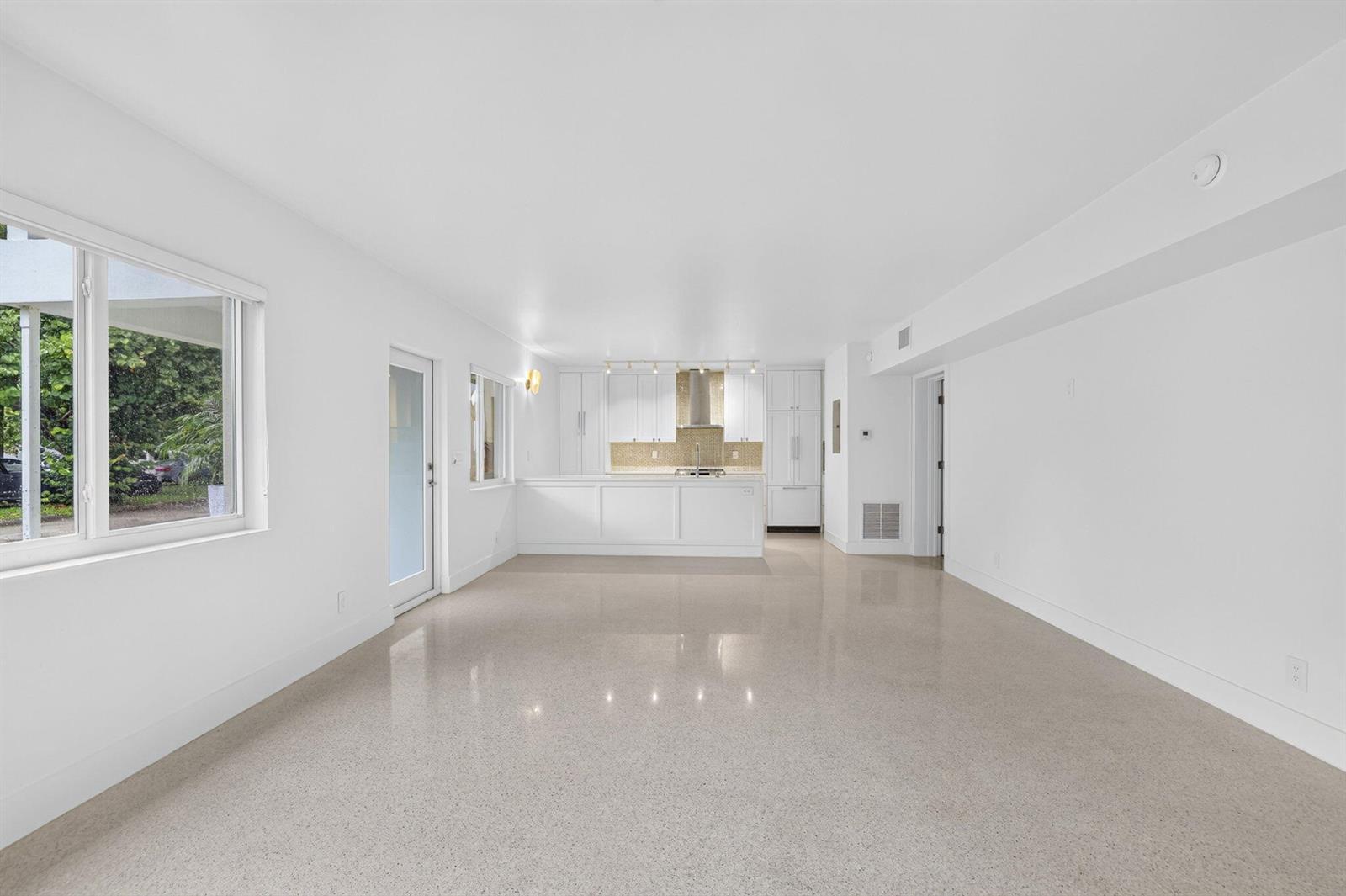 3216 COLONY CLUB Road # 4, Pompano Beach FL 33062 photo 4