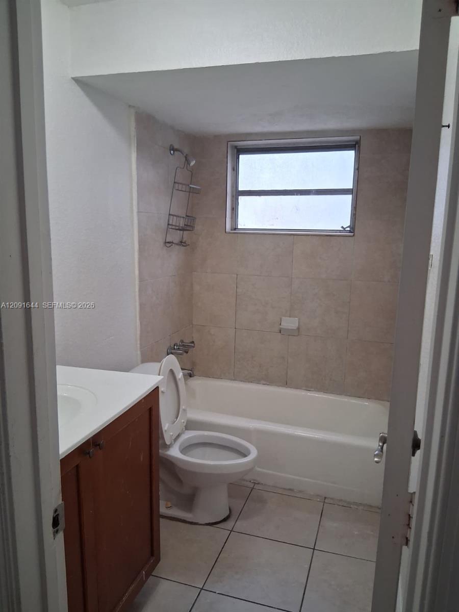 4251 NW 5th St # 112, Plantation FL 33317 photo 5