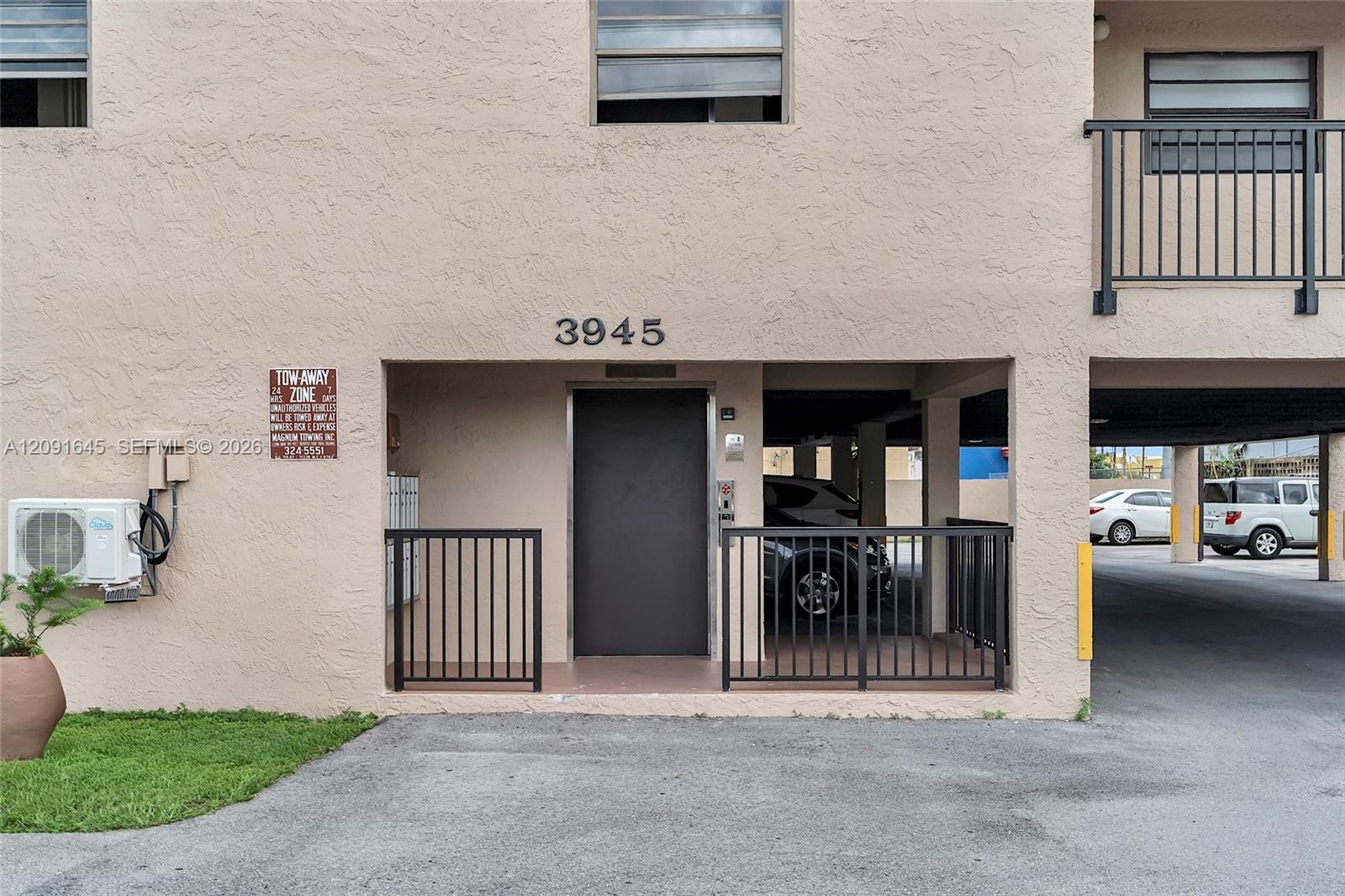 3945 SW 89th Ave # 203, Miami FL 33165 photo 2
