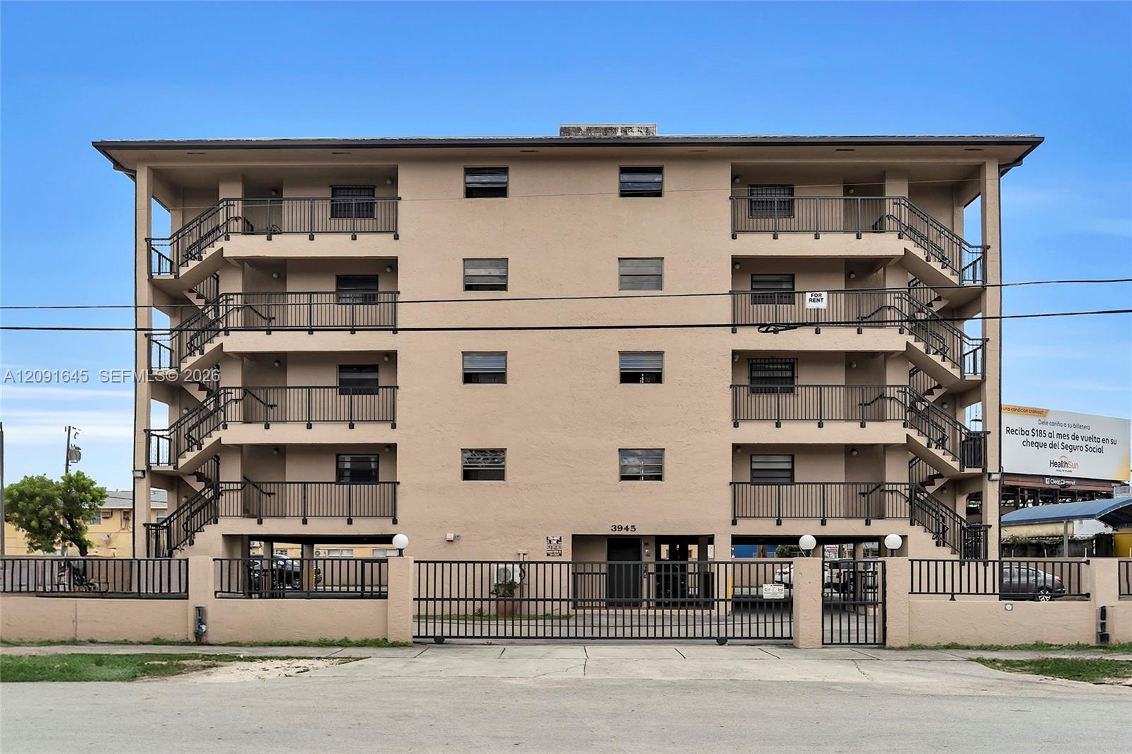 3945 SW 89th Ave # 203, Miami FL 33165