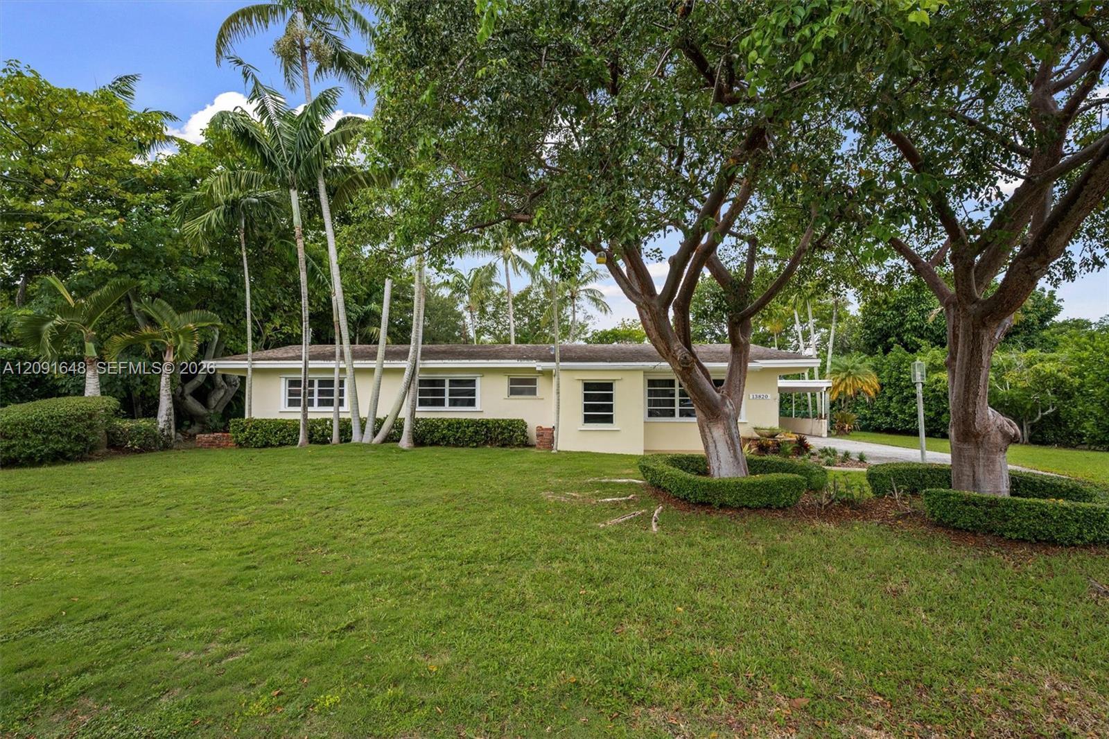 13820 SW 74th Ct, Palmetto Bay FL 33158 photo 2