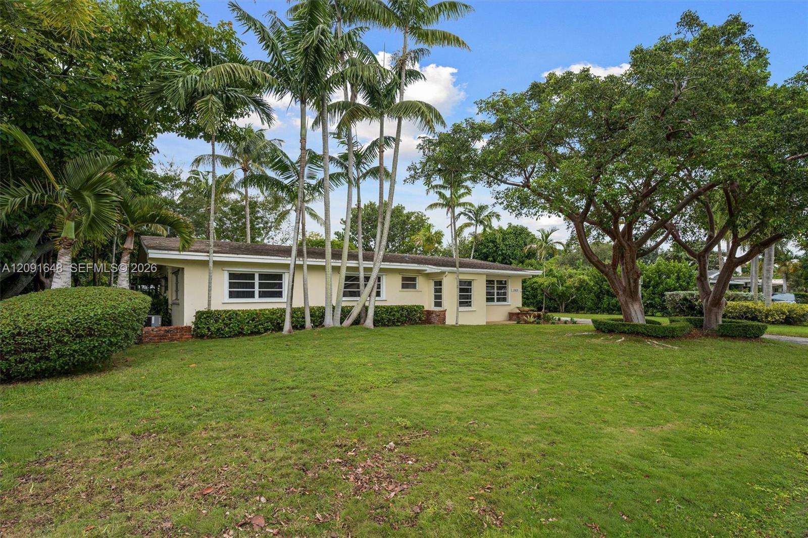 13820 SW 74th Ct, Palmetto Bay FL 33158