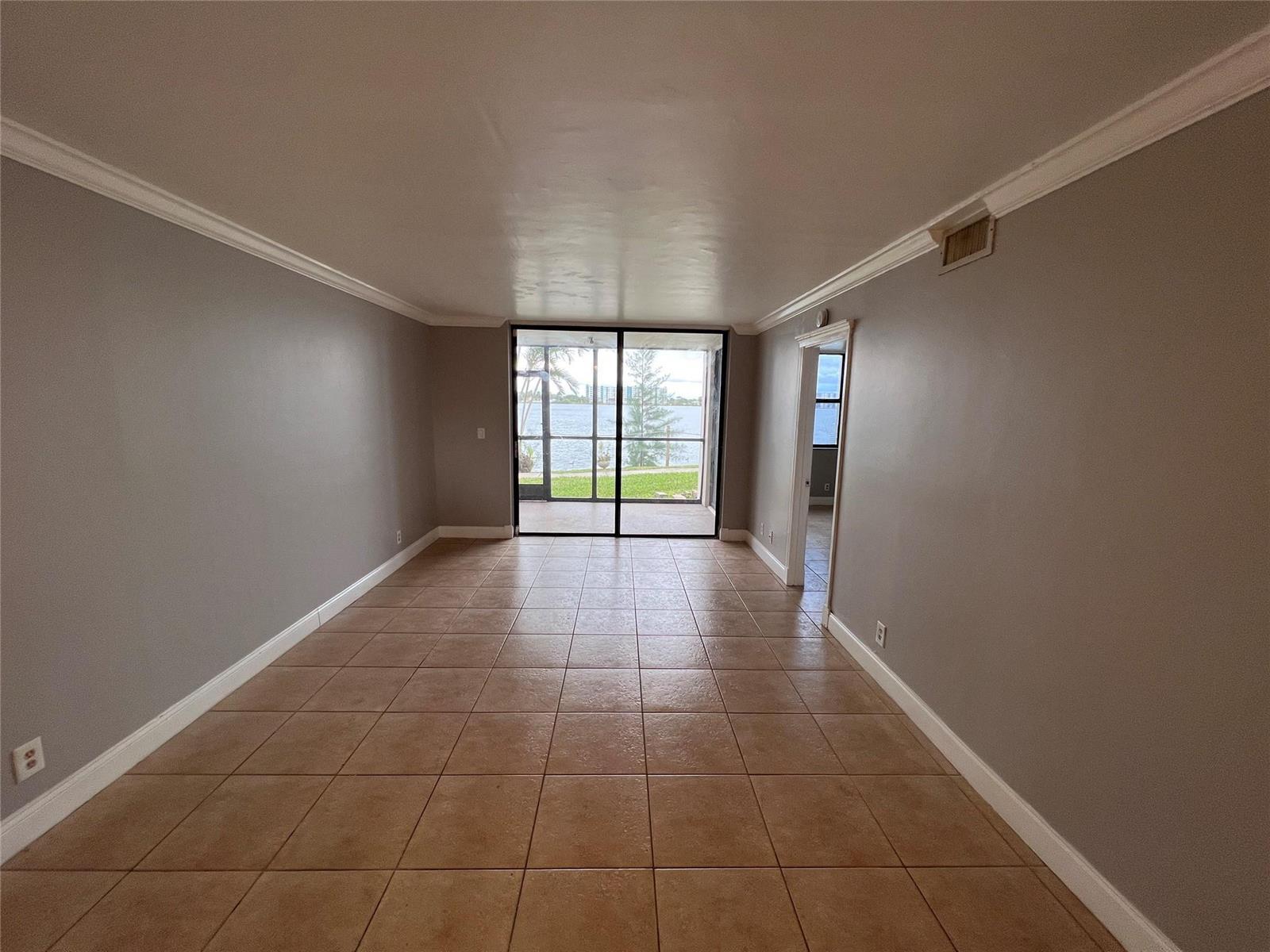 118 Lake Emerald Drive # 103, Oakland Park FL 33309 photo 2