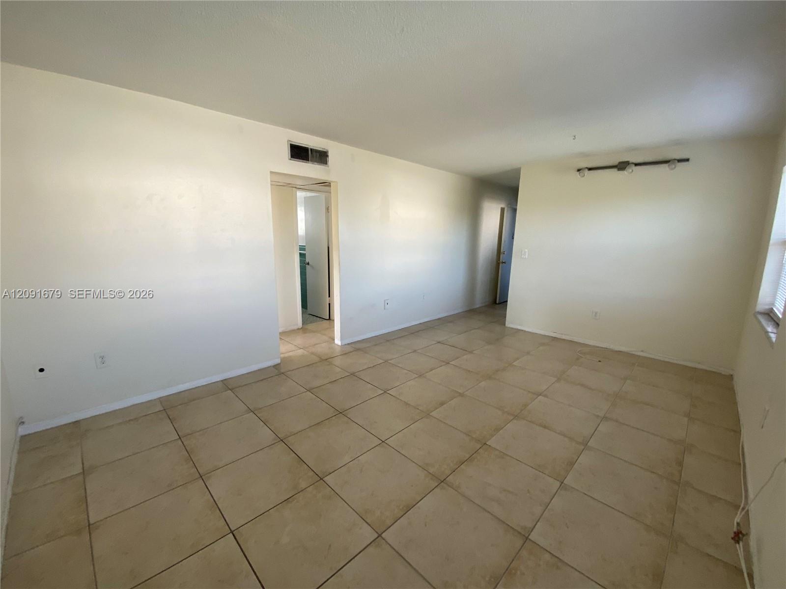 3100 W Flagler St # 212, Miami FL 33135 photo 2
