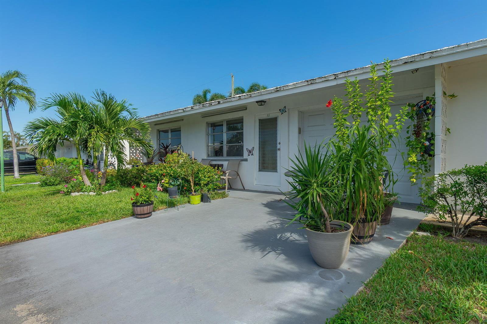 728 RIDGE Road # 30, Lantana FL 33462 photo 3