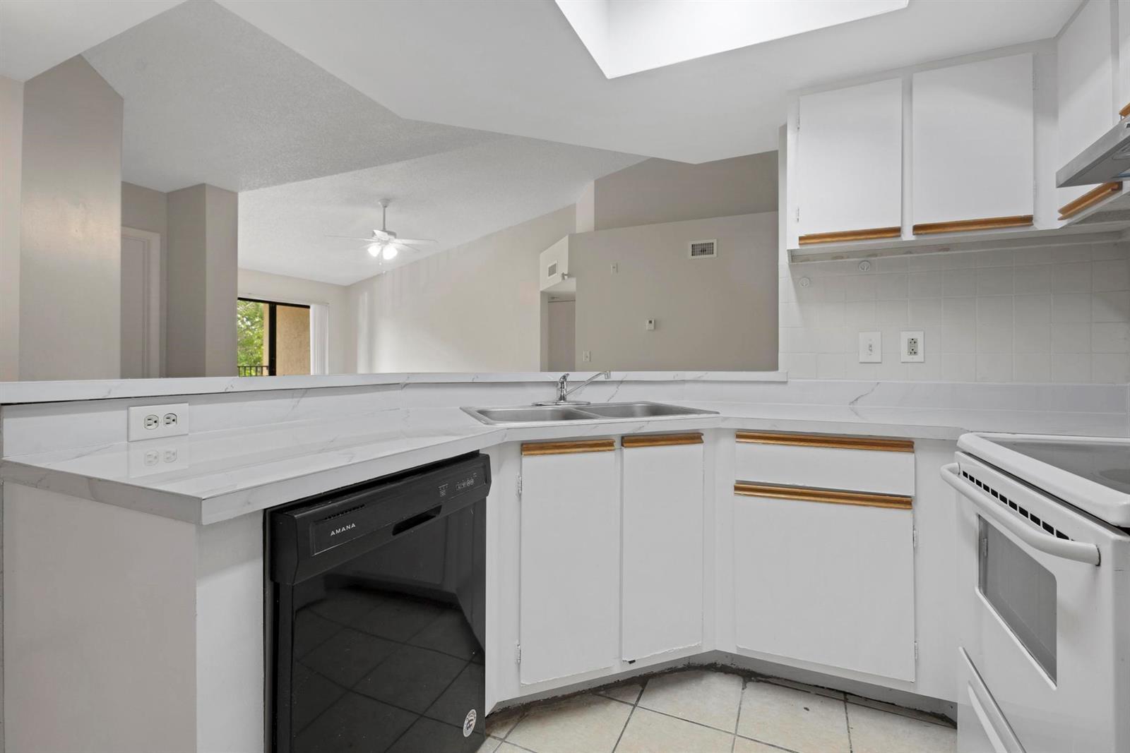 9166 W ATLANTIC Boulevard # 1636, Coral Springs FL 33071 photo 4