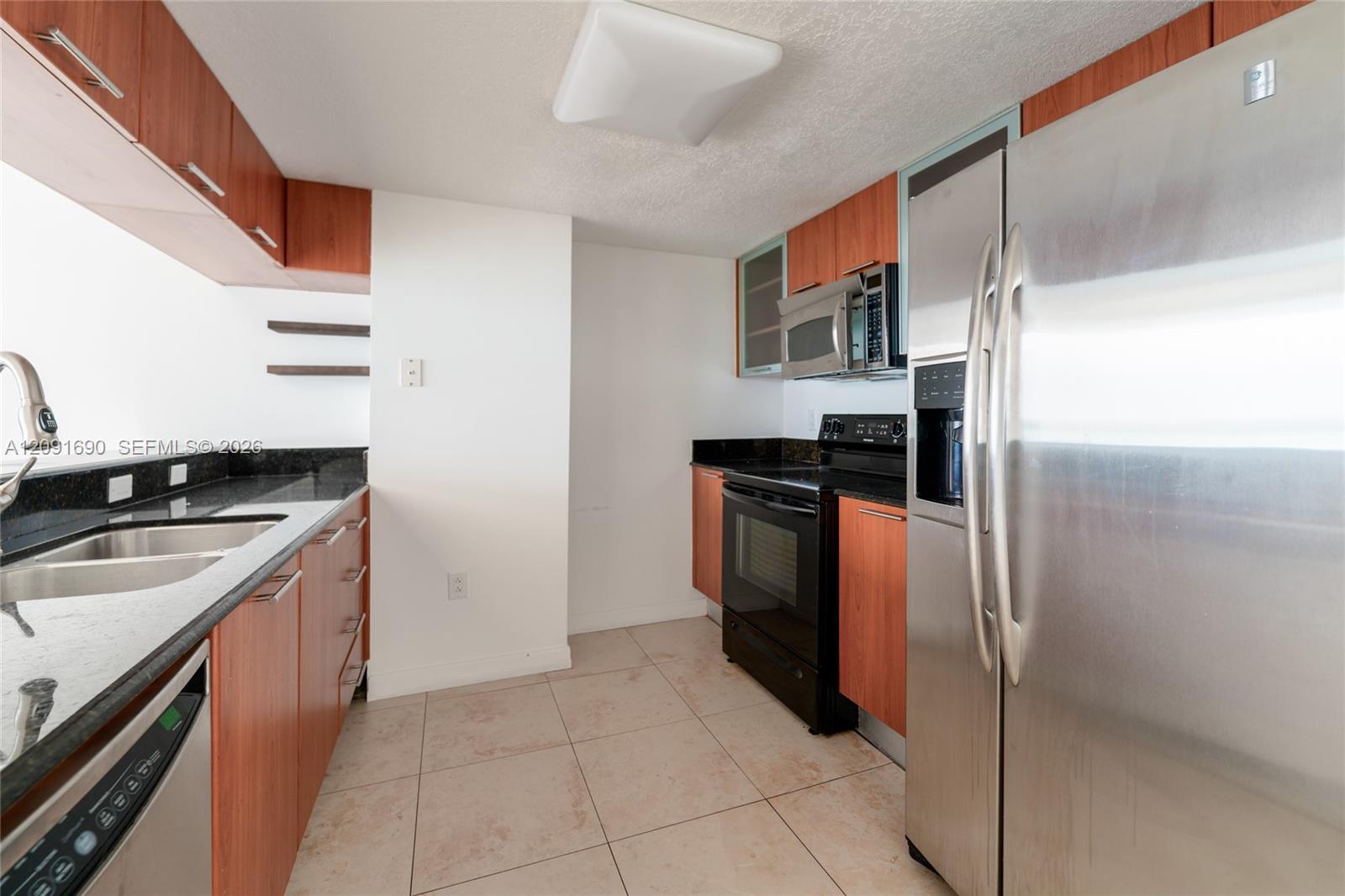 1800 N Bayshore Dr # 2103, Miami FL 33132 photo 2