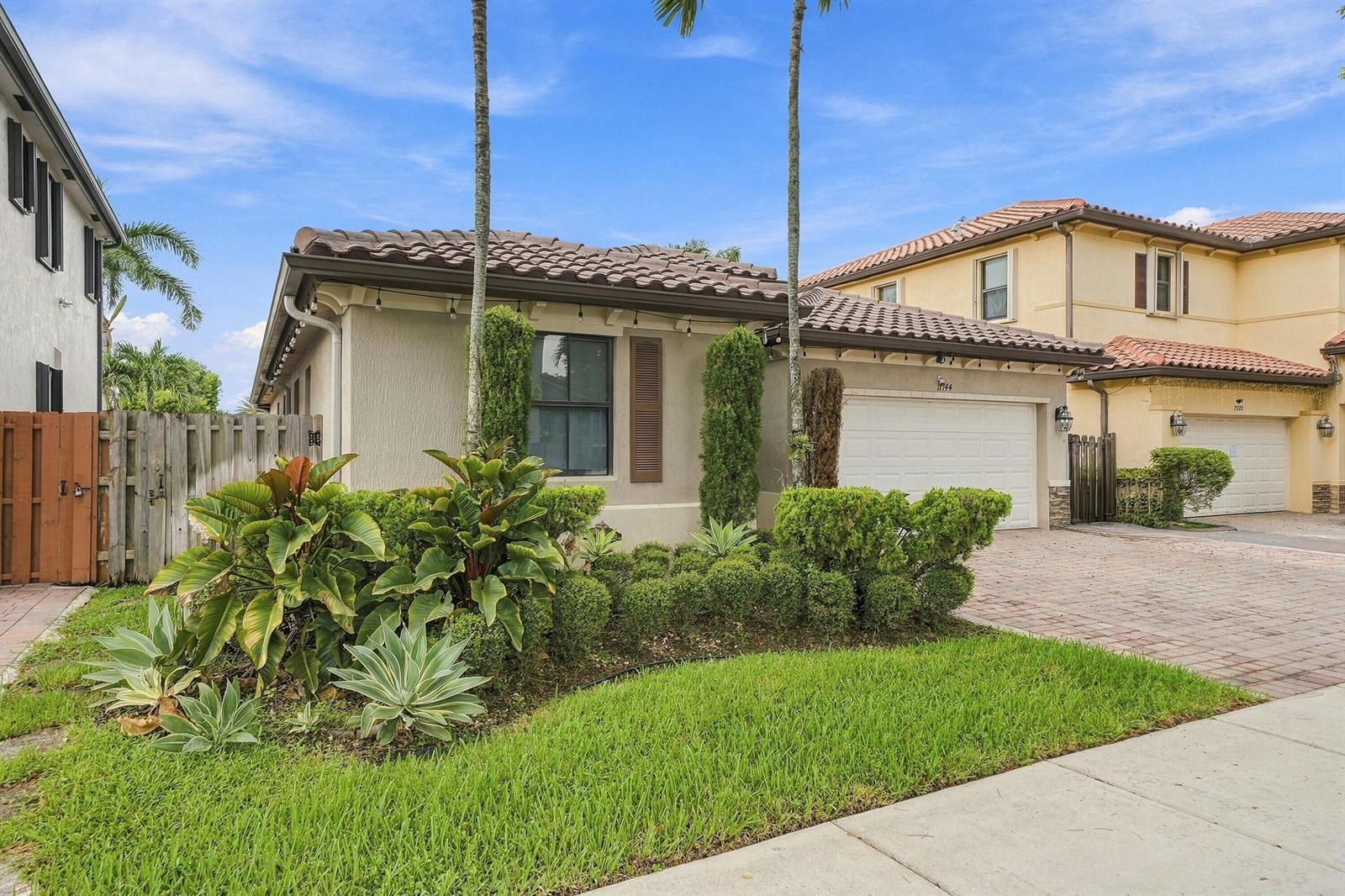 11744 SW 151st Path, Miami FL 33196 photo 4