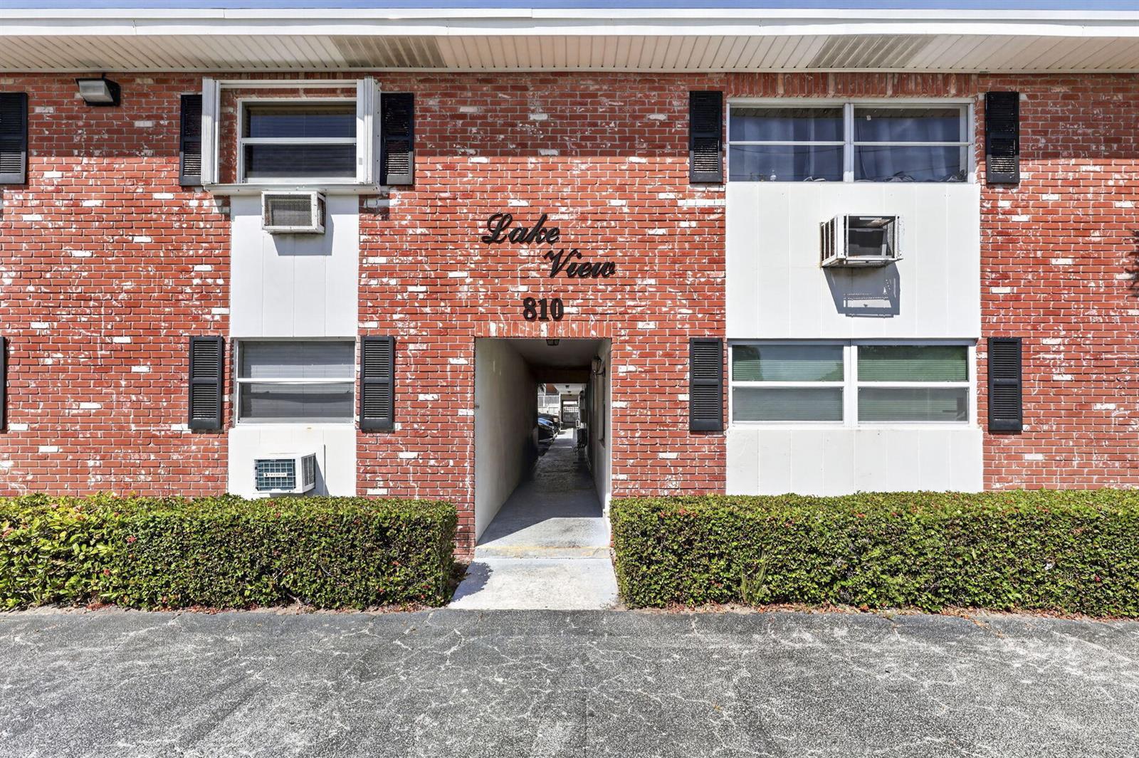 810 LAKE SHORE Drive # 25, Lake Park FL 33403 photo 3