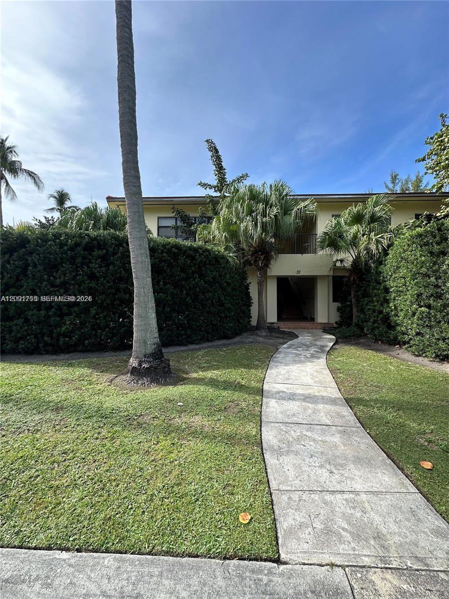 32 Camden Dr # 8, Bal Harbour FL 33154 photo 3