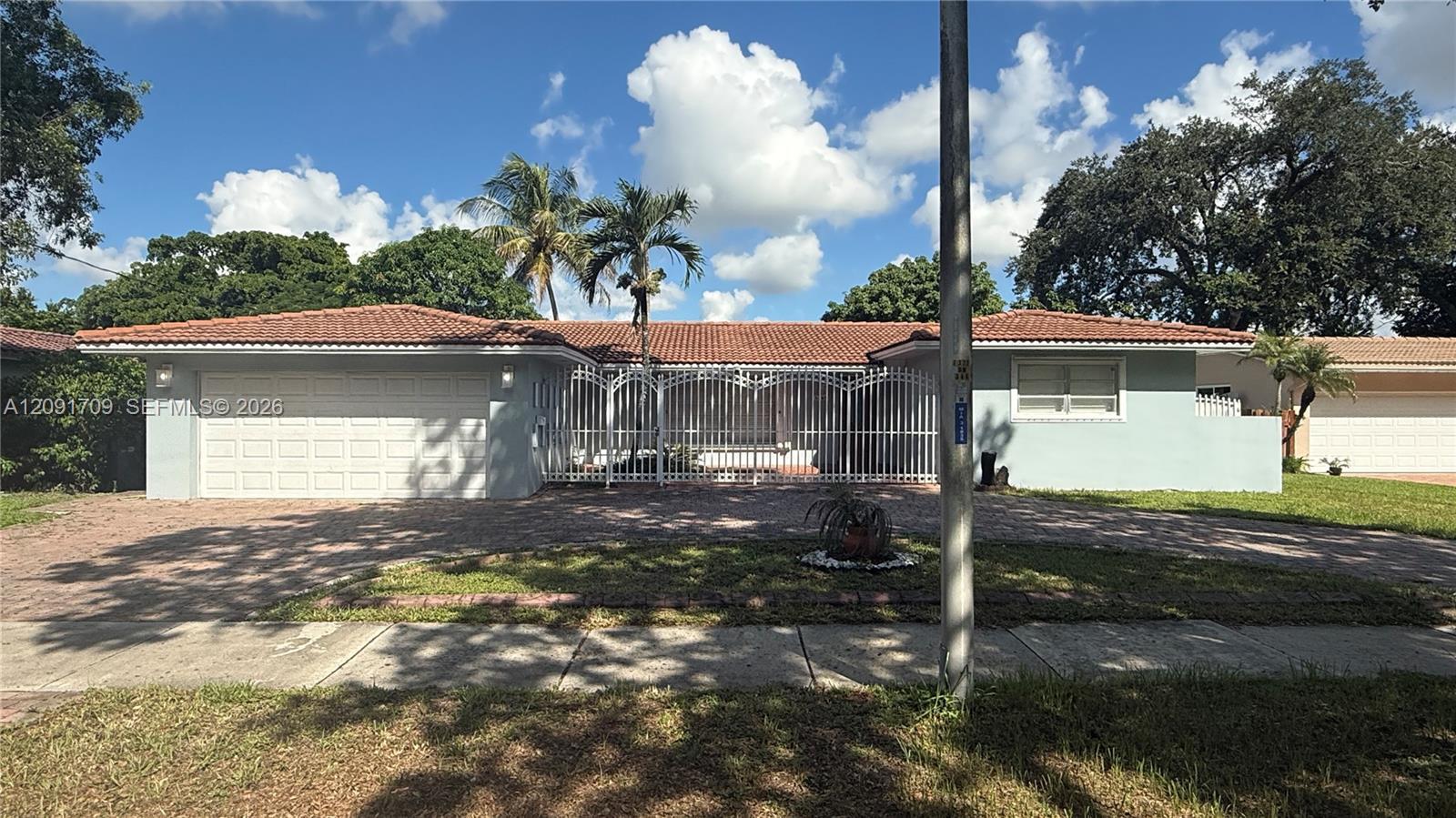 6365 S Miami Lakeway S, Miami Lakes FL 33014