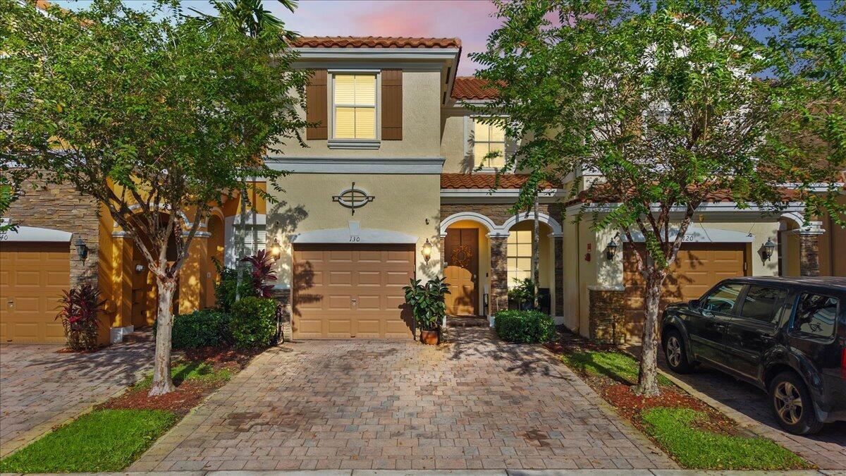 130 EMERALD CREEK Terrace, Davie FL 33325