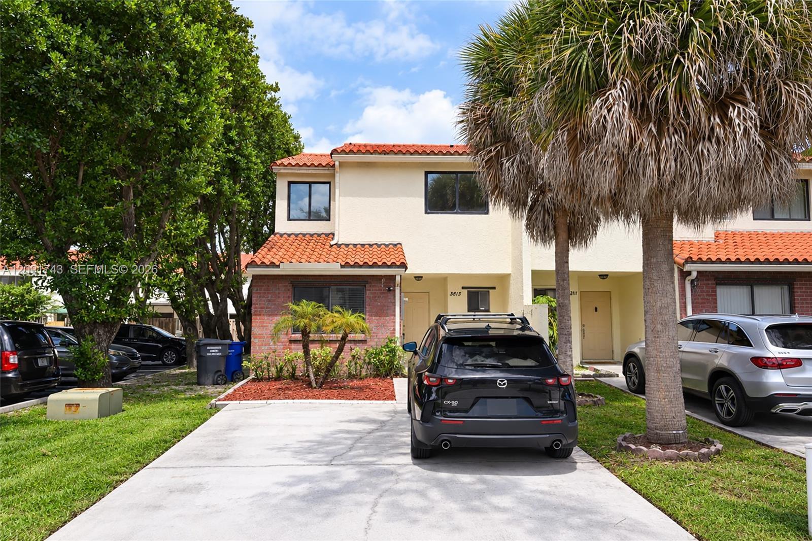 3813 Simms St # 3813, Hollywood FL 33021 photo 2