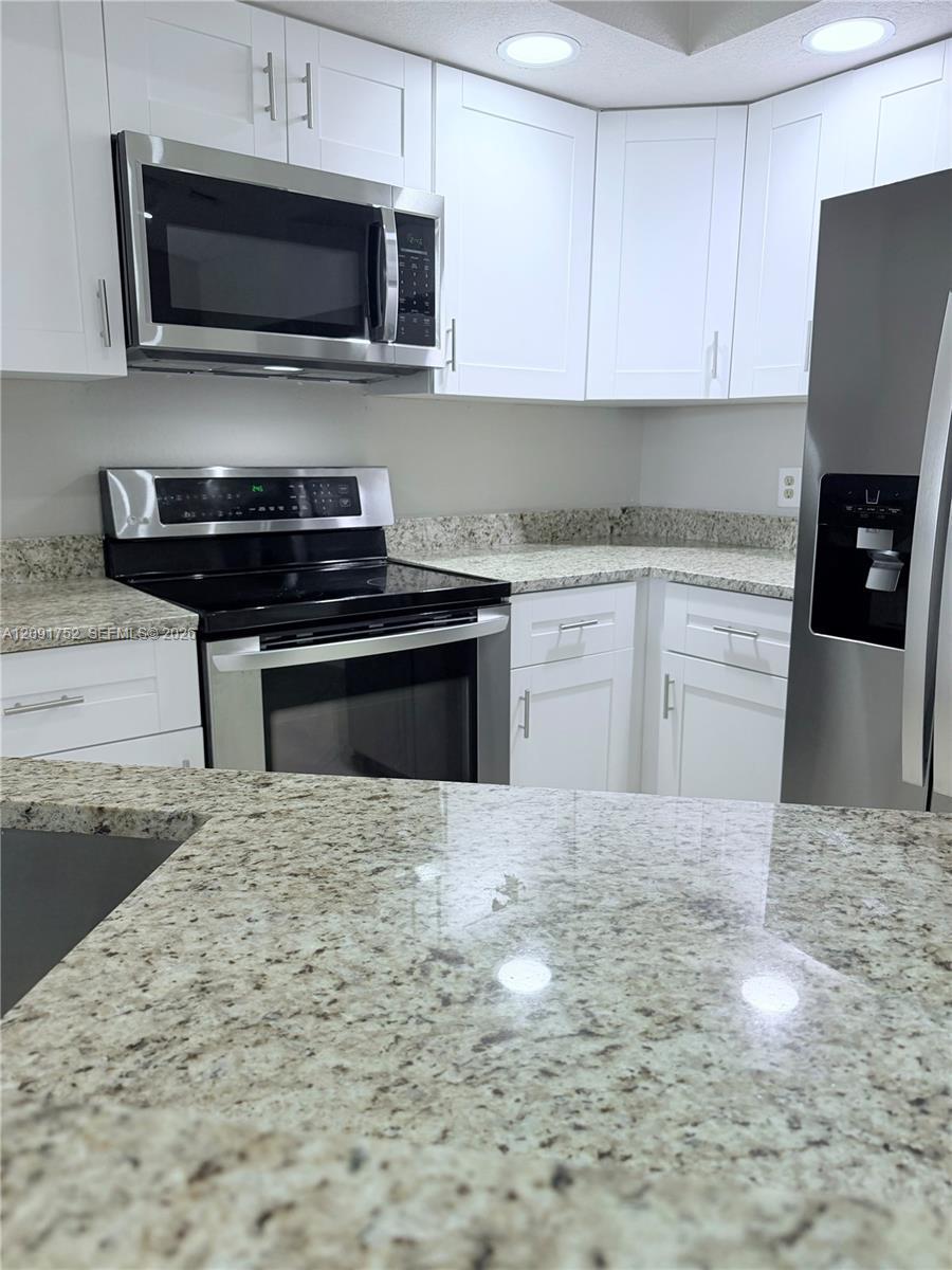 3480 N Pinewalk Dr N # 136, Margate FL 33063 photo 5