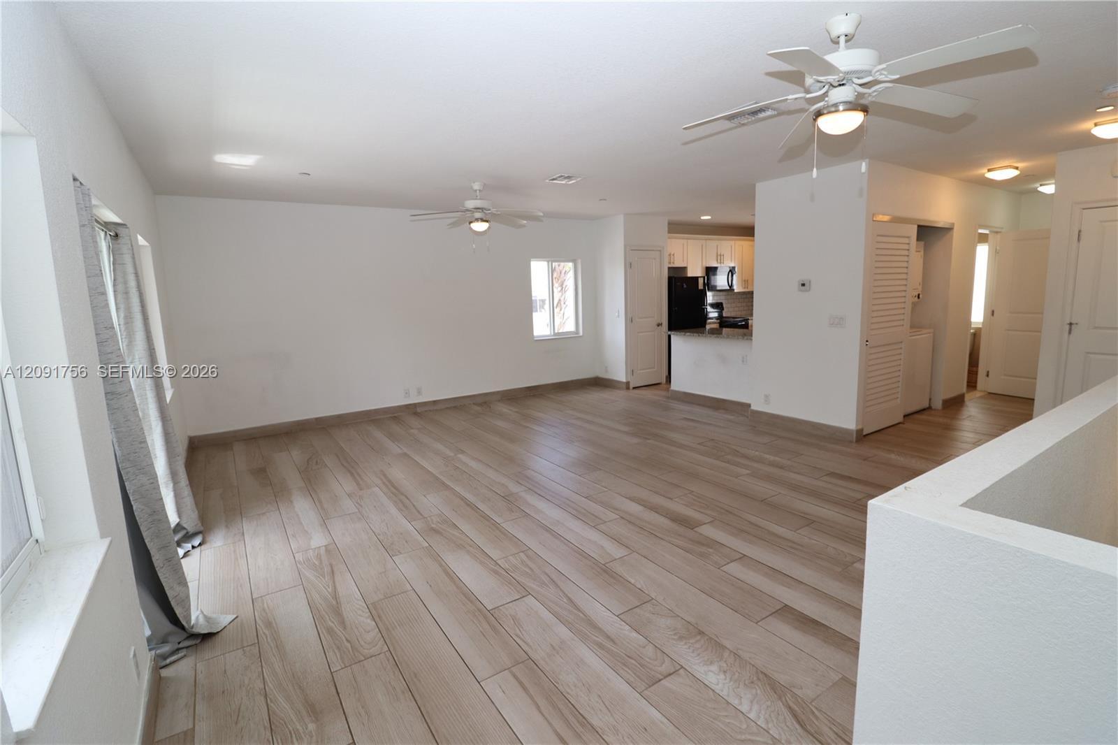 605 NE 28th St # 3, Wilton Manors FL 33334 photo 2