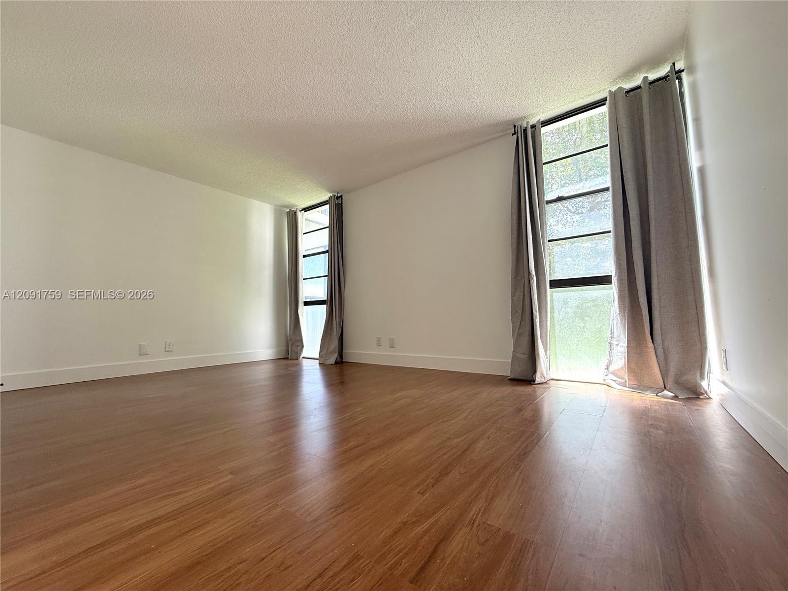 3475 N Country Club Dr # 308, Aventura FL 33180 photo 5