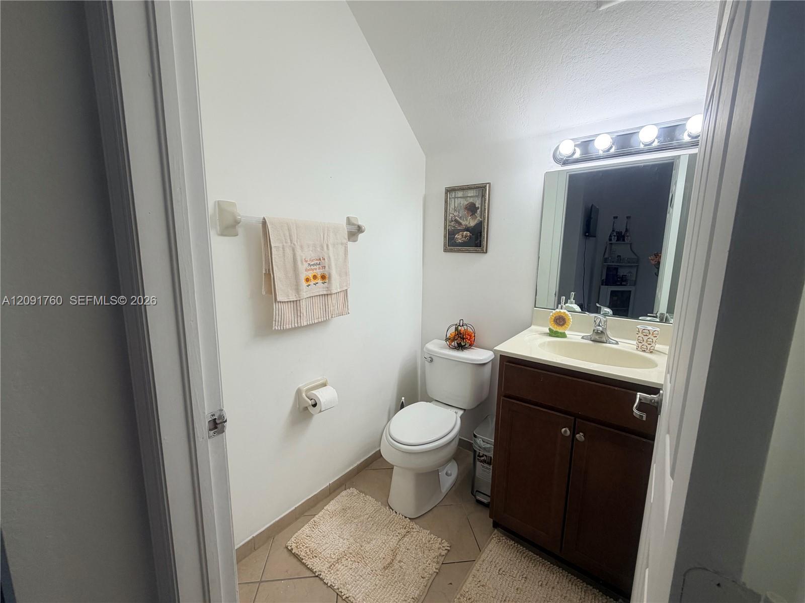 648 SE 32nd Ave, Homestead FL 33033 photo 5