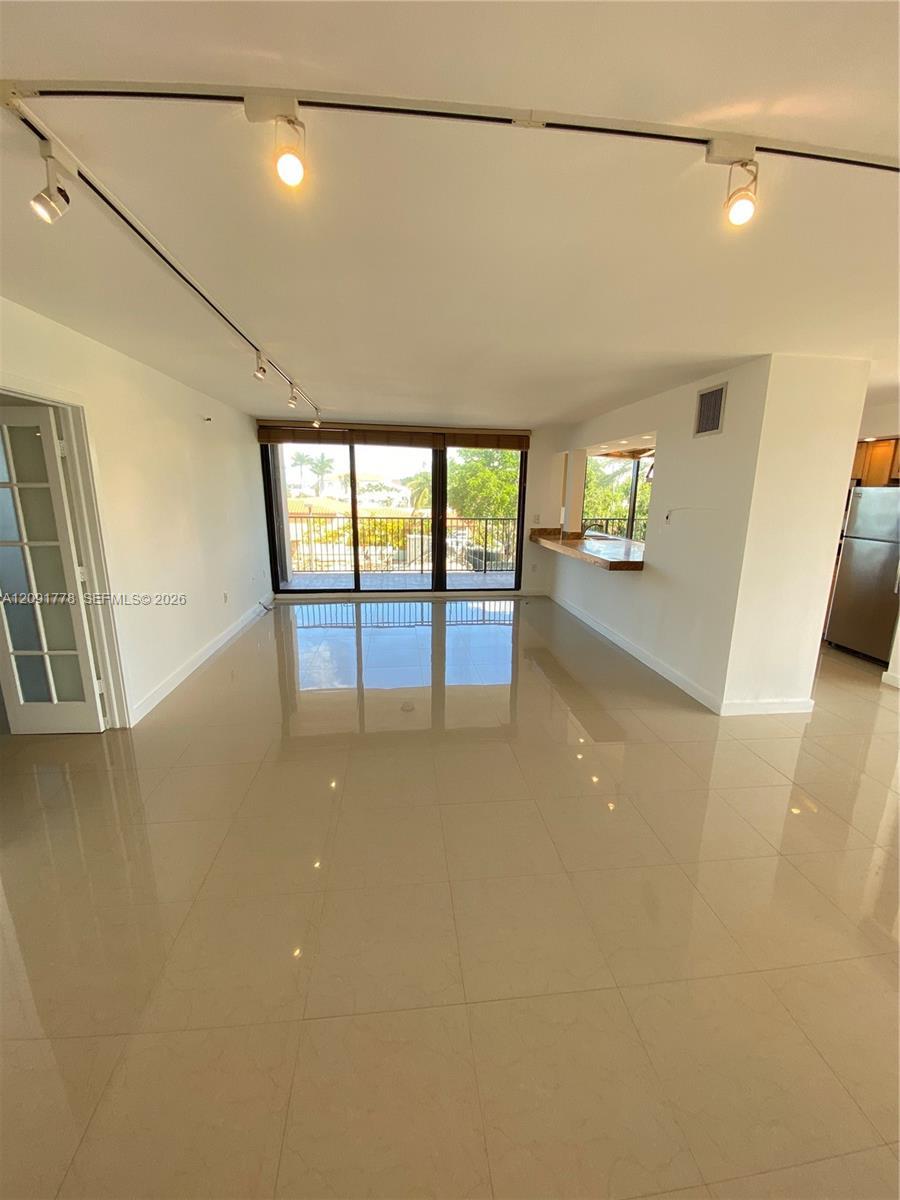 801 N VENETIAN DRIVE # 202, Miami FL 33139 photo 3