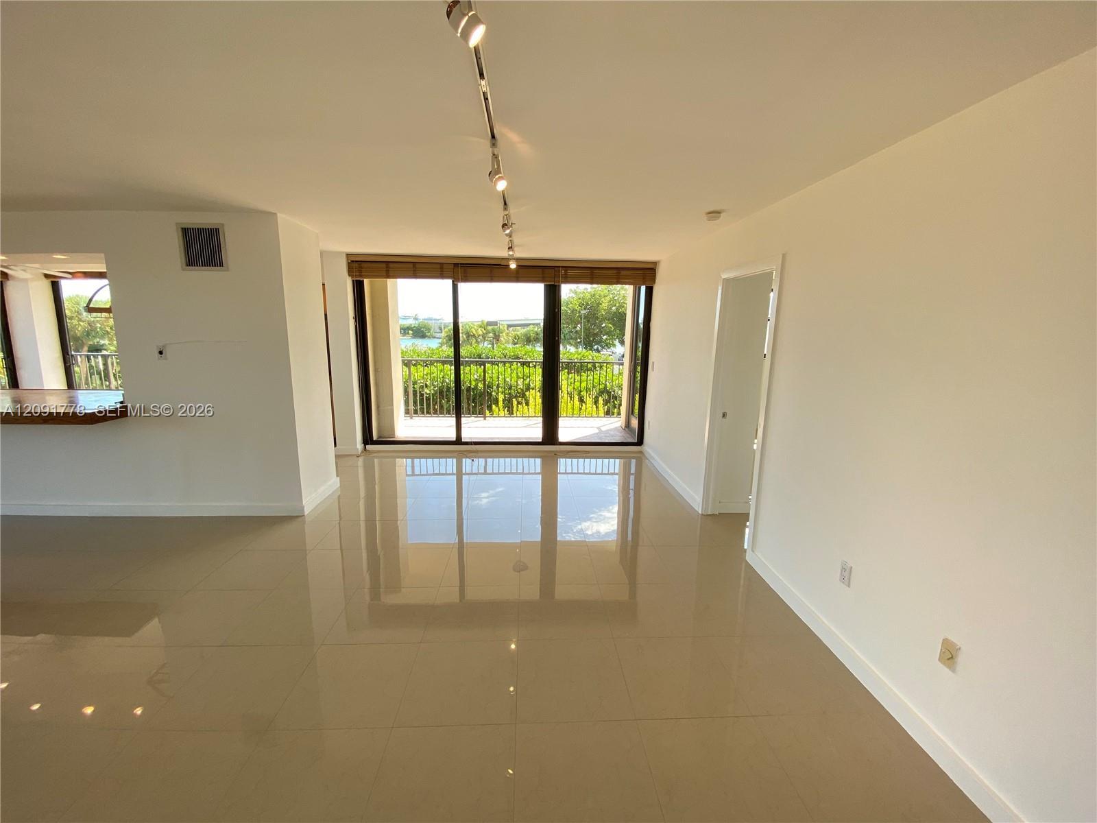 801 N VENETIAN DRIVE # 202, Miami FL 33139 photo 4