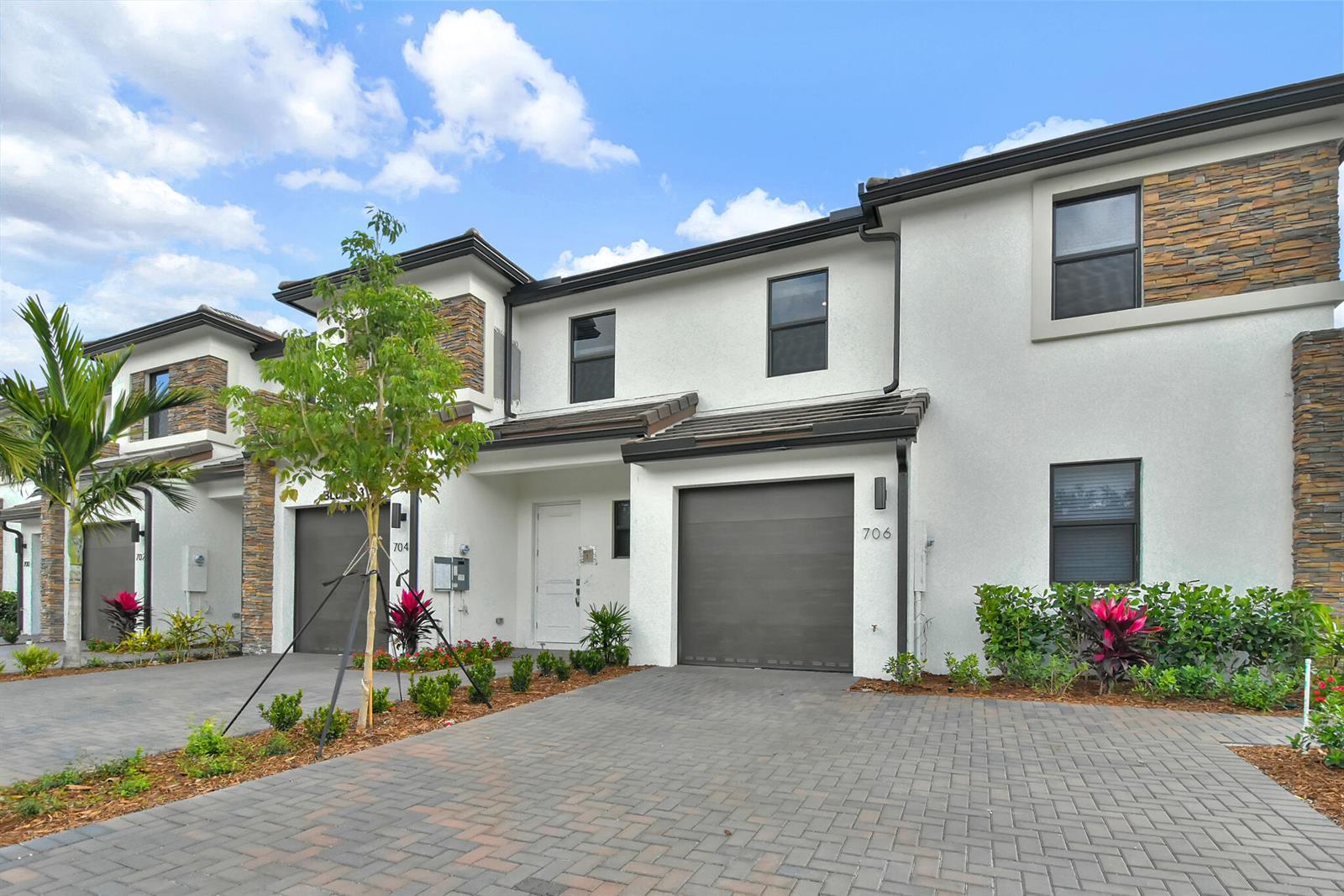 708 Del Vista Road, Pompano Beach FL 33069
