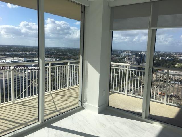 19501 W Country Club Dr # 2413, Aventura FL 33180 photo 4