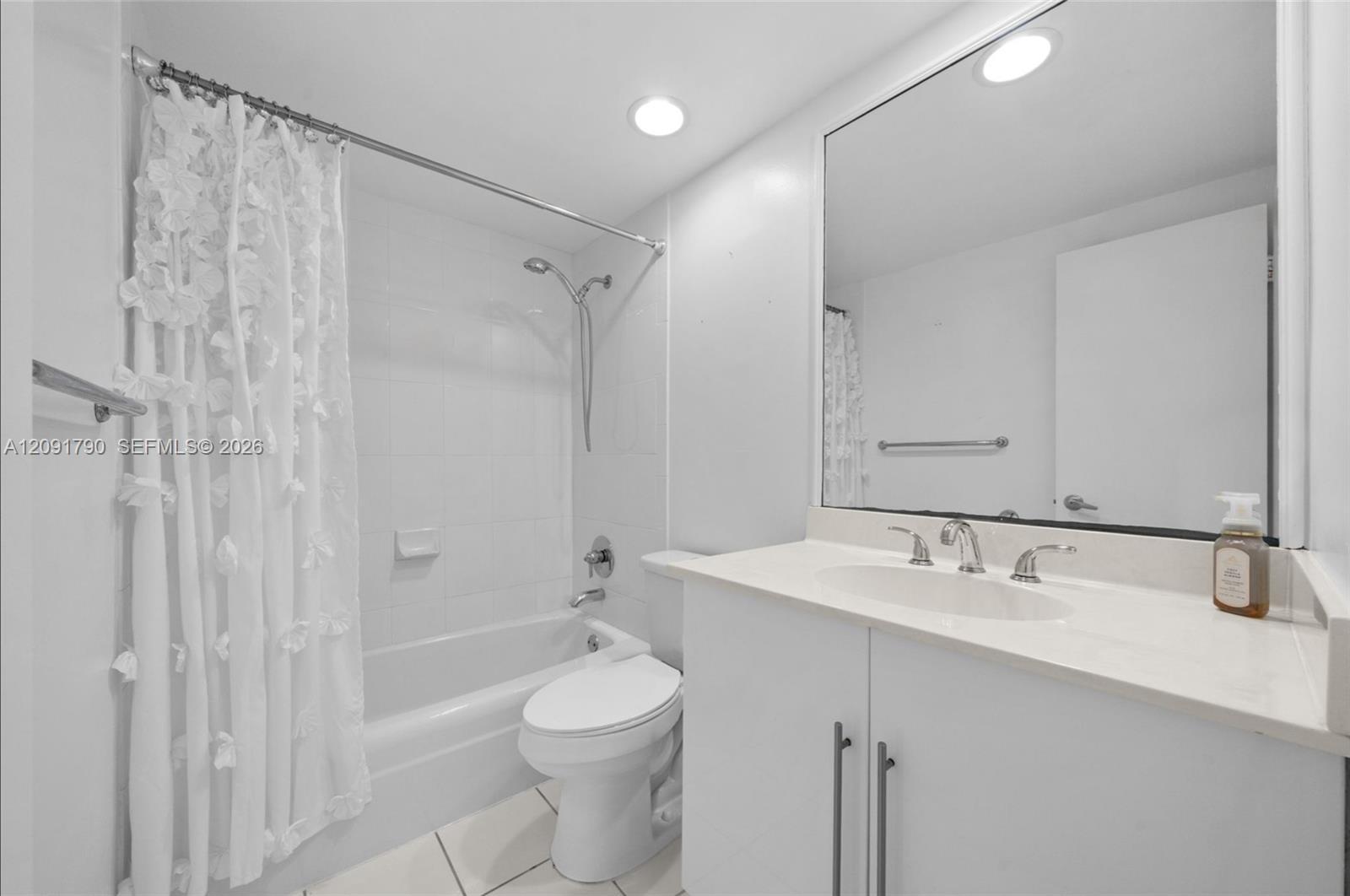 3001 S Ocean Dr # 1439, Hollywood FL 33019 photo 5