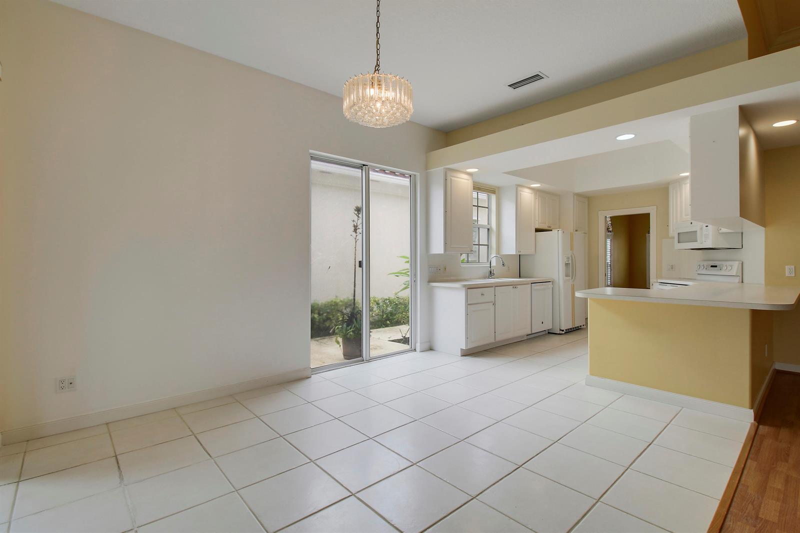 10755 WHARTON Way, Palm Beach Gardens FL 33412 photo 4