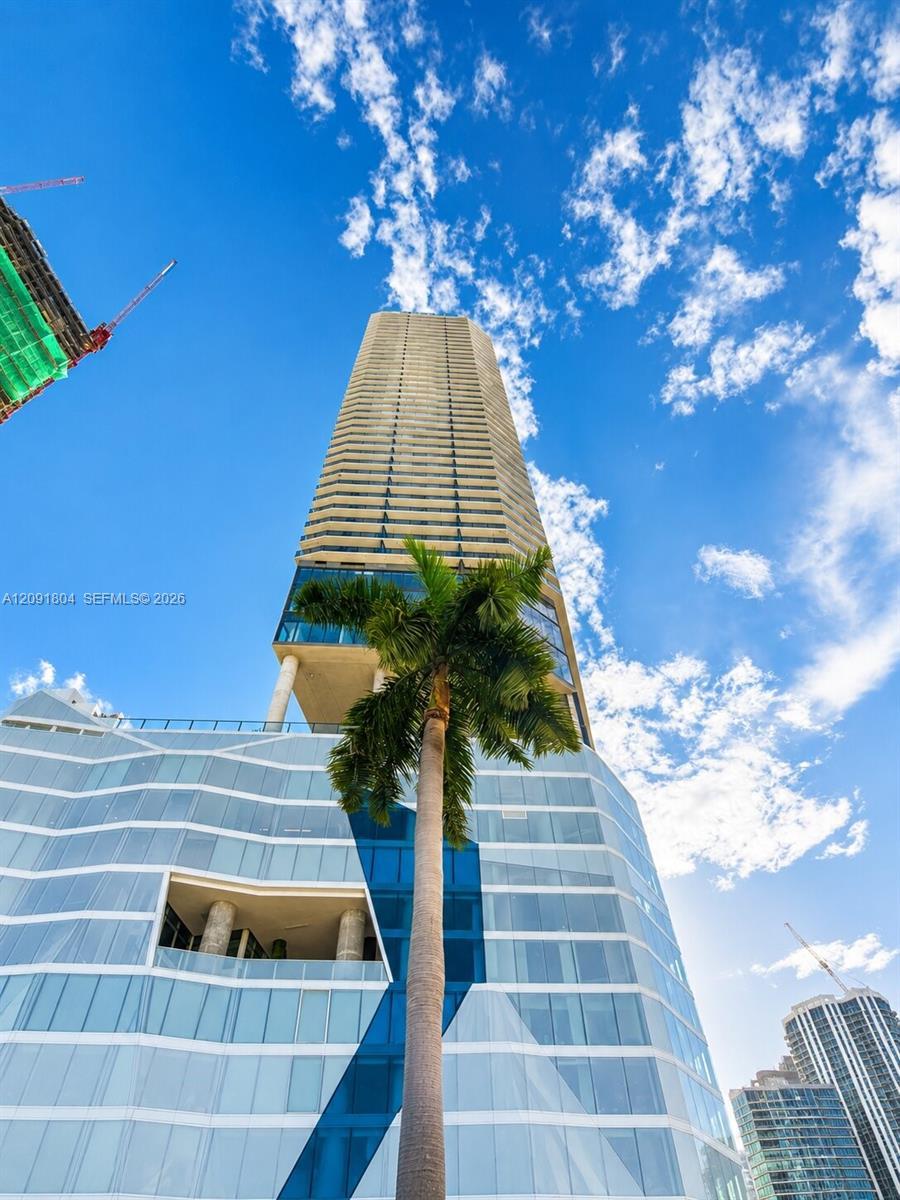 398 NE 5th St # 3218, Miami FL 33132