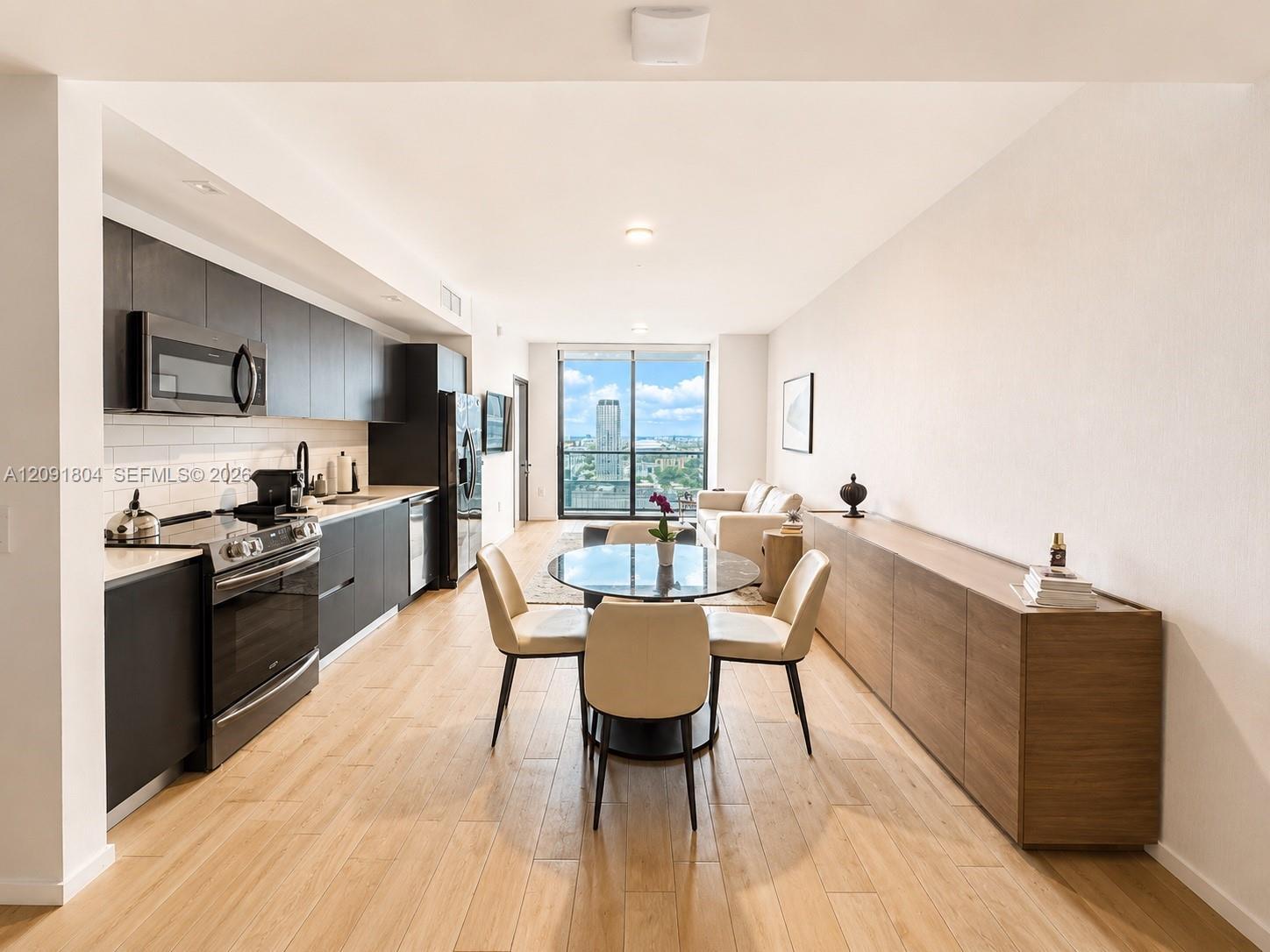 398 NE 5th St # 3218, Miami FL 33132 photo 4