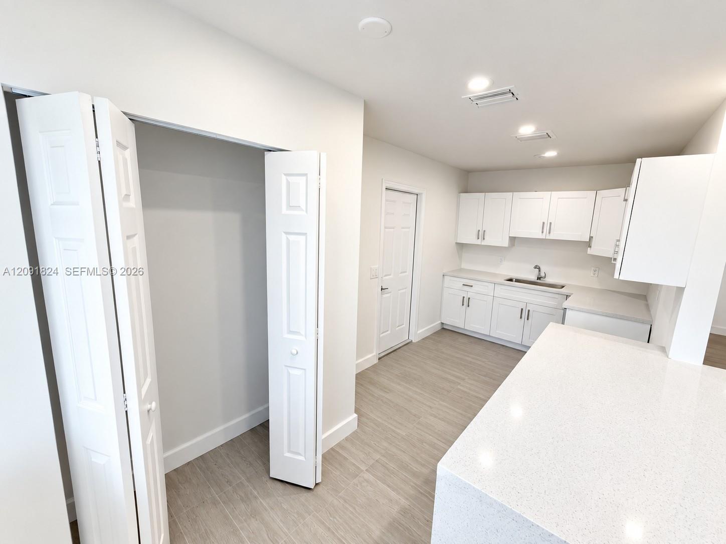 10260 SW 173rd St, Miami FL 33157 photo 3