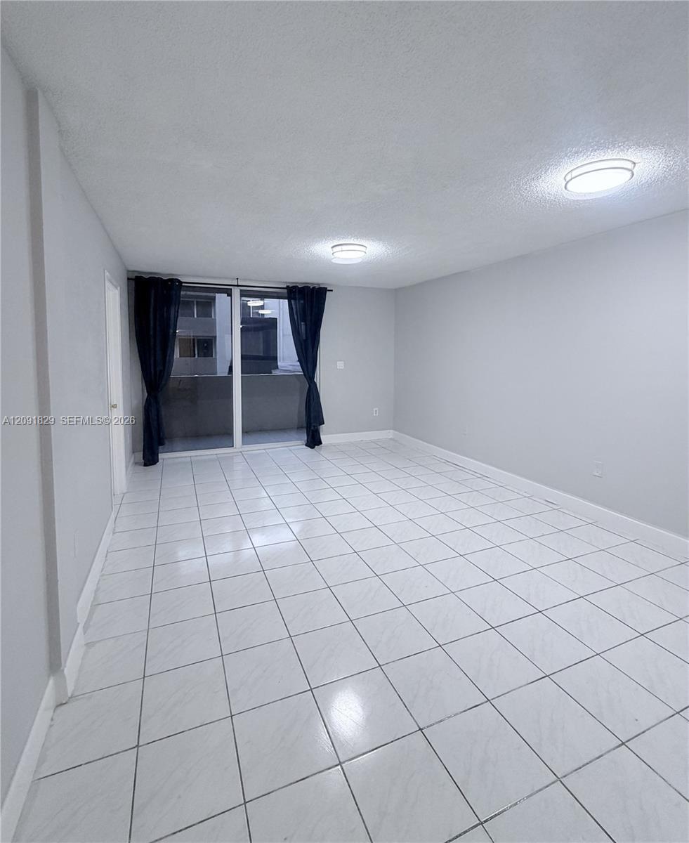10000 NW 80th Ct # 2247, Hialeah Gardens FL 33016 photo 4