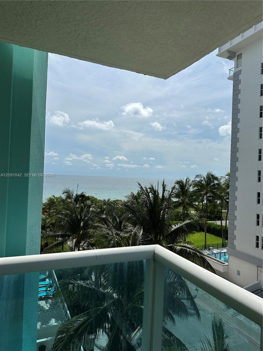 9201 Collins Ave # 524, Surfside FL 33154 photo 2
