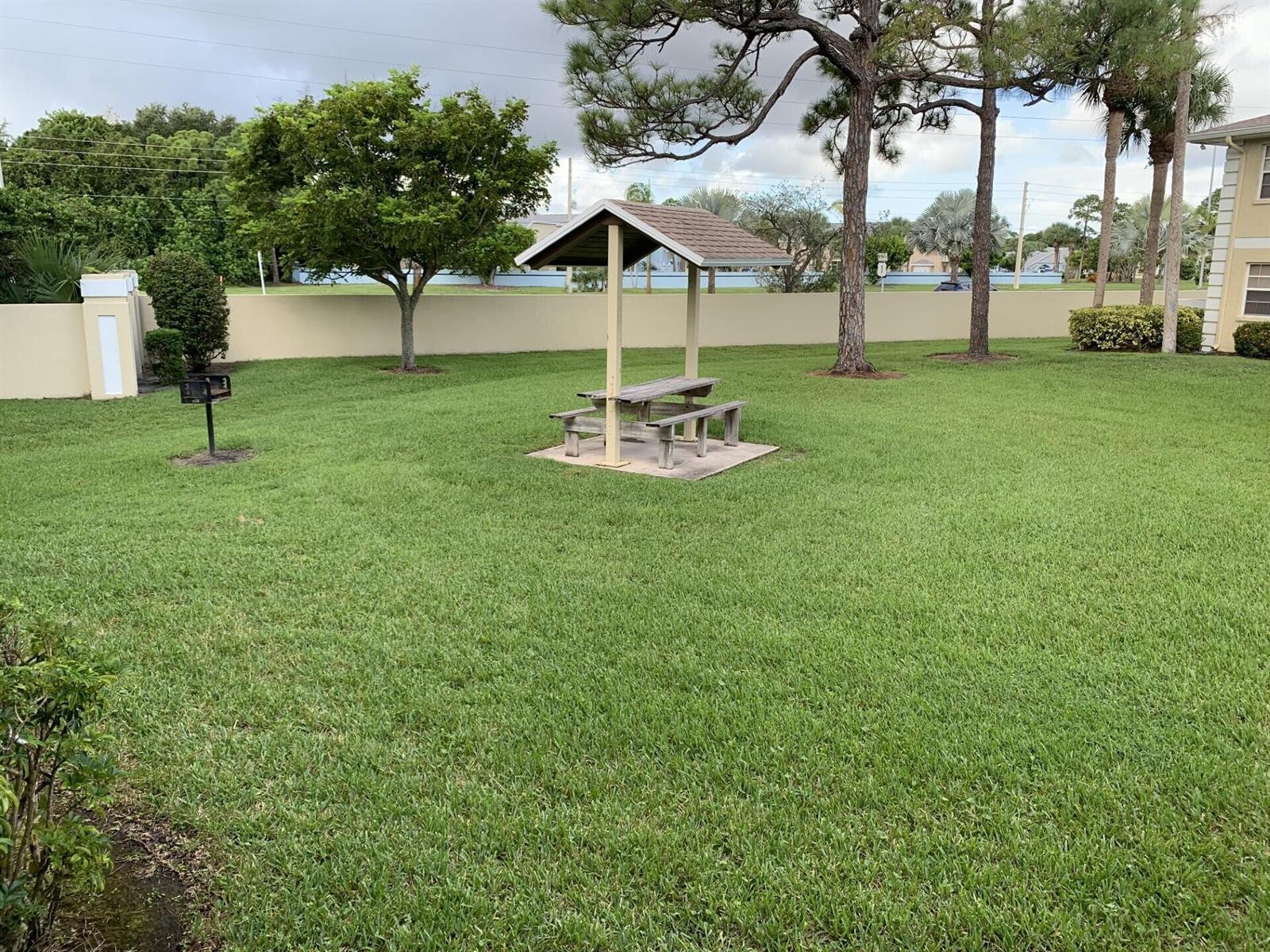 1544 SE ROYAL GREEN Circle # 204, Port St. Lucie FL 34952 photo 3