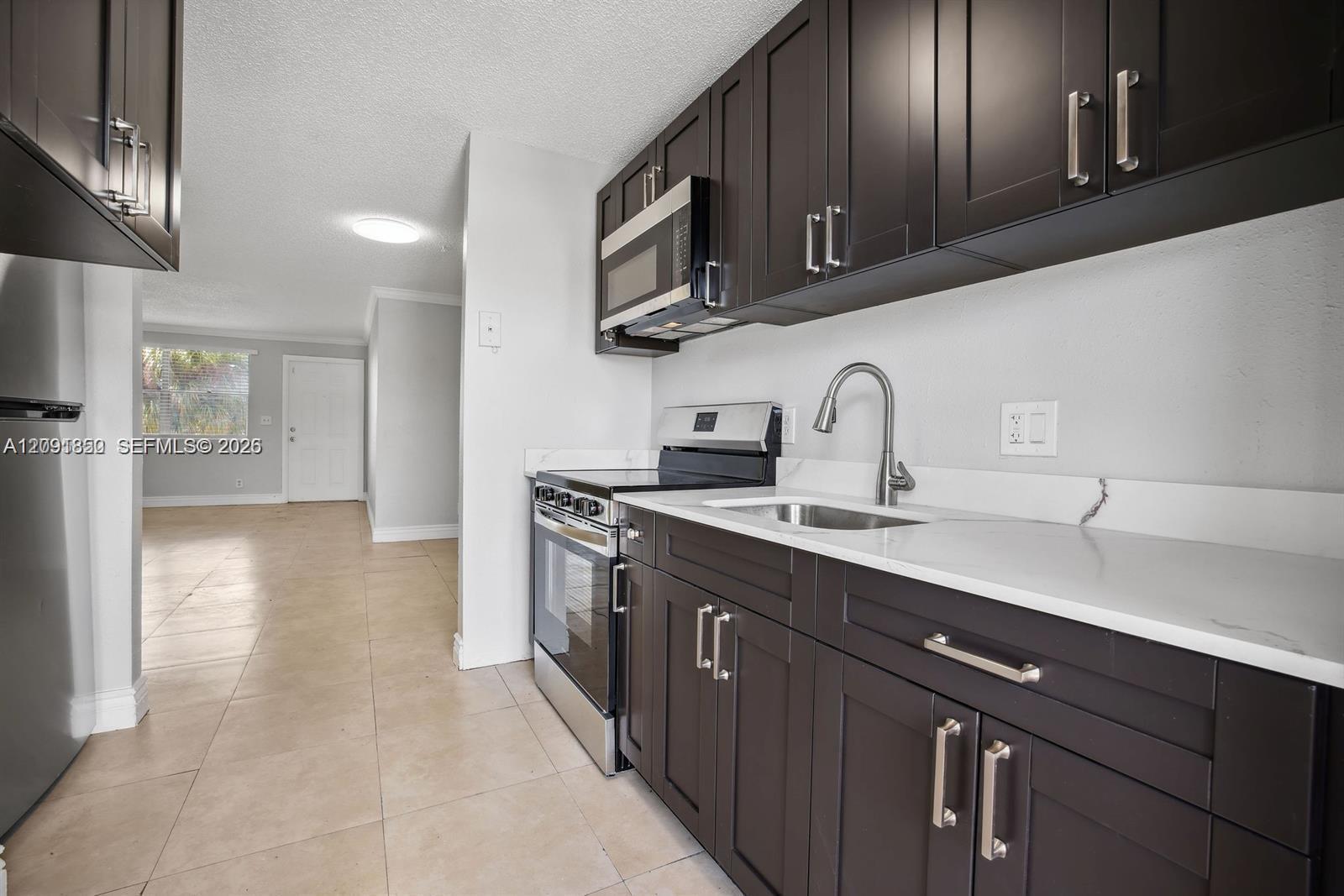 850 E Commercial Blvd # 214B, Oakland Park FL 33334 photo 2