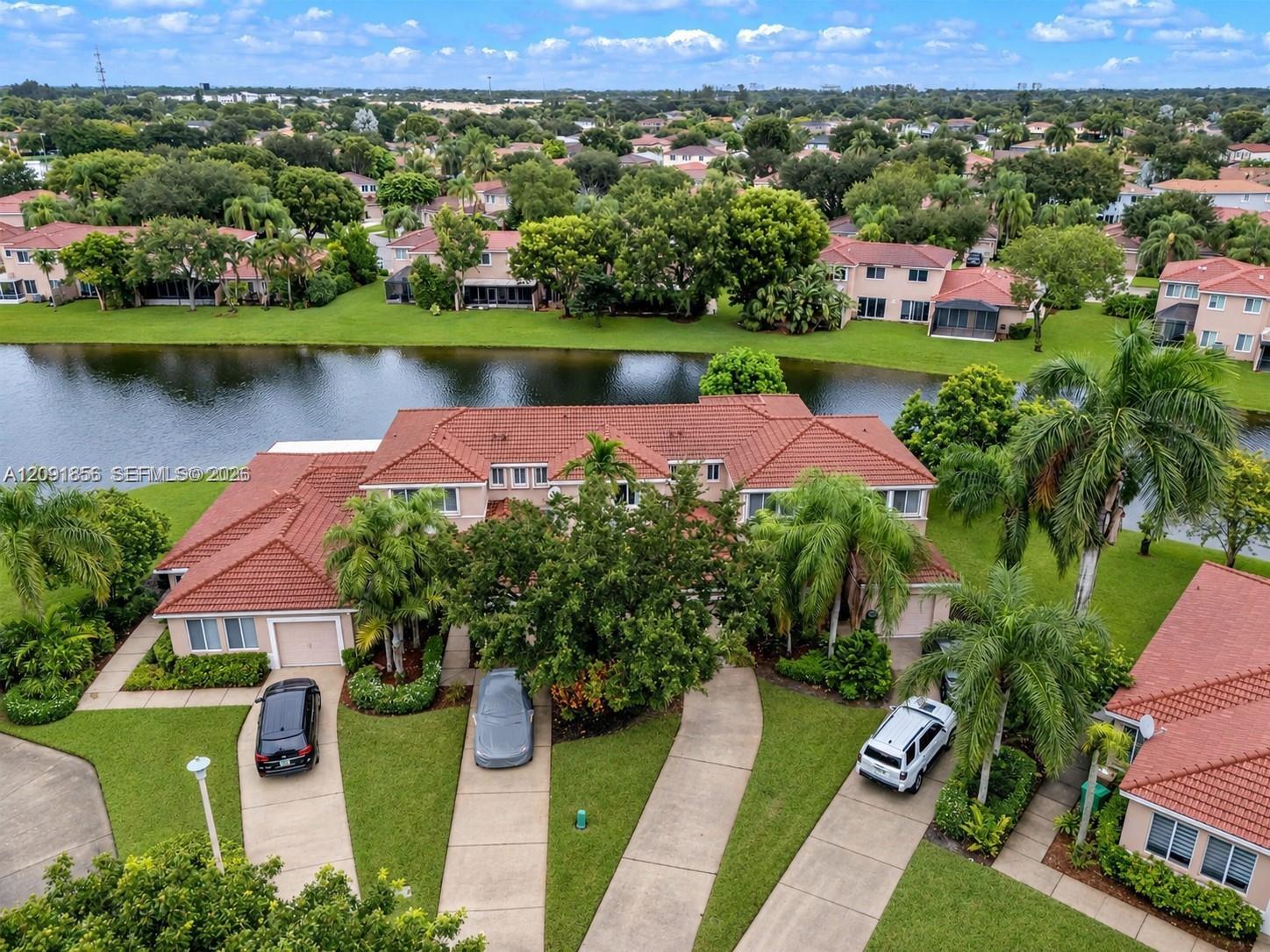 1724 SW 110th Ter, Davie FL 33324 photo 2