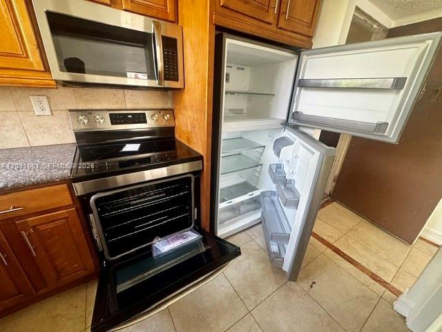 1754 NW 55th Ave # 204, Lauderhill FL 33313 photo 3