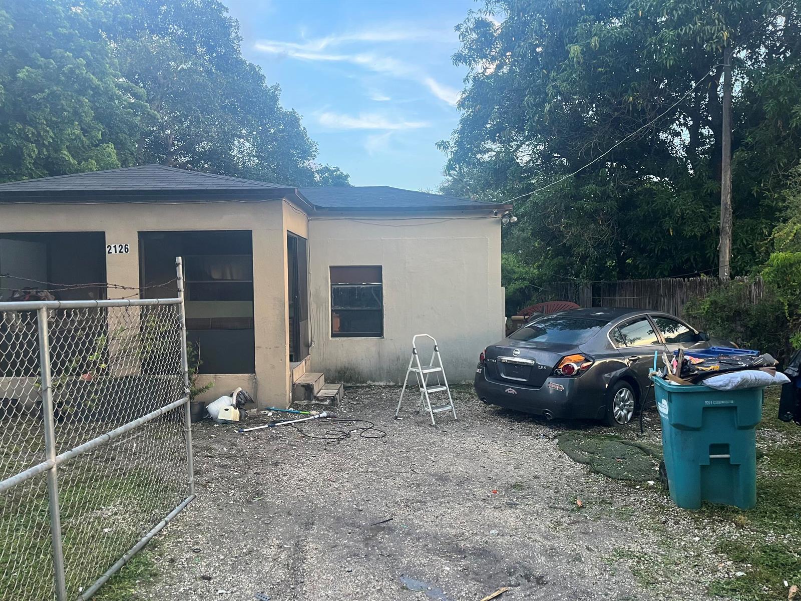 2126 NW 92ND Street, Miami FL 33147 photo 2