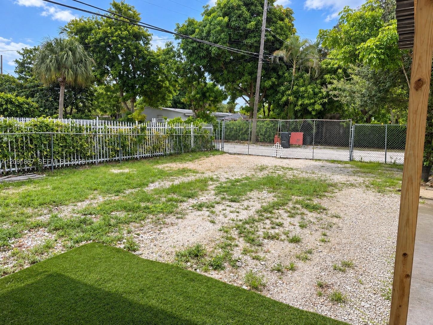 1525 NE 154th St # 1525, North Miami Beach FL 33162 photo 5