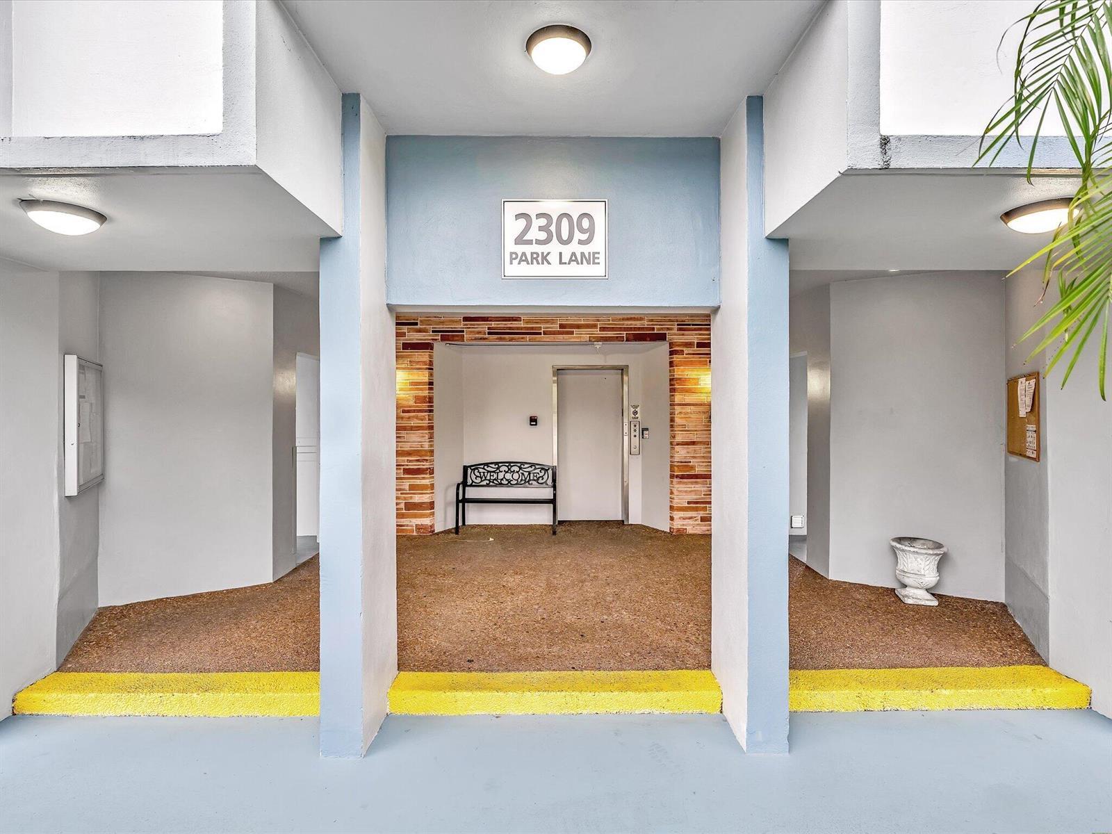 2309 Park Lane # 316, Hollywood FL 33021 photo 2