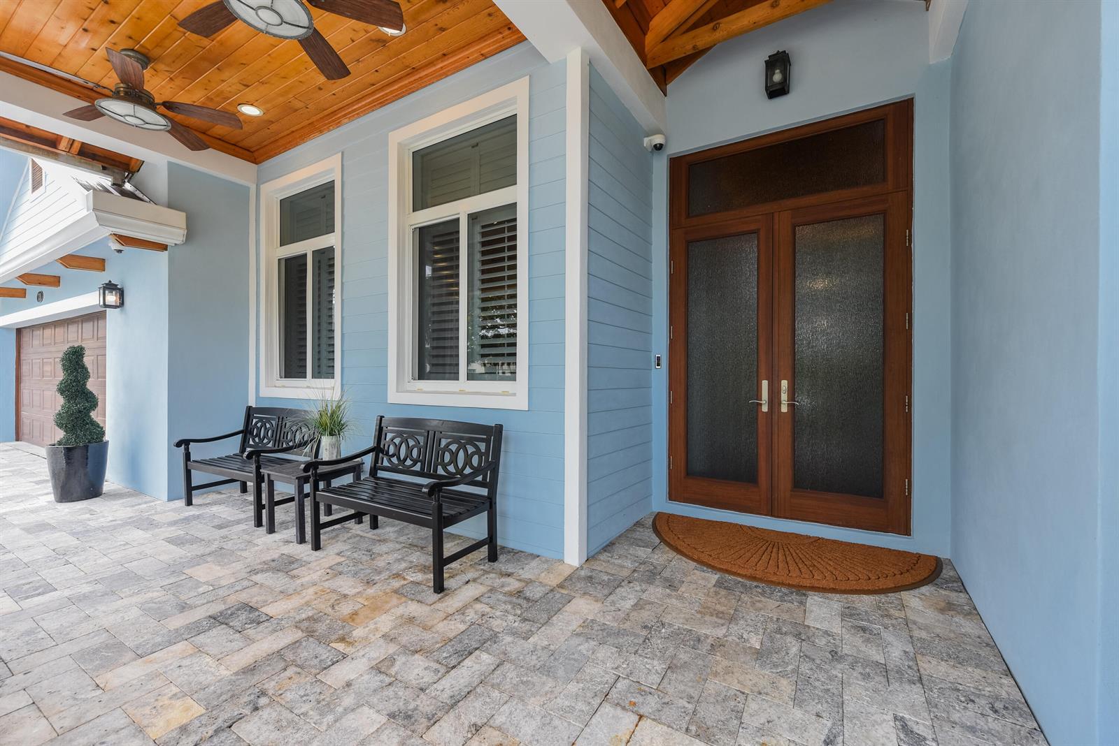730 CAMINO LAKES Circle, Boca Raton FL 33486 photo 2