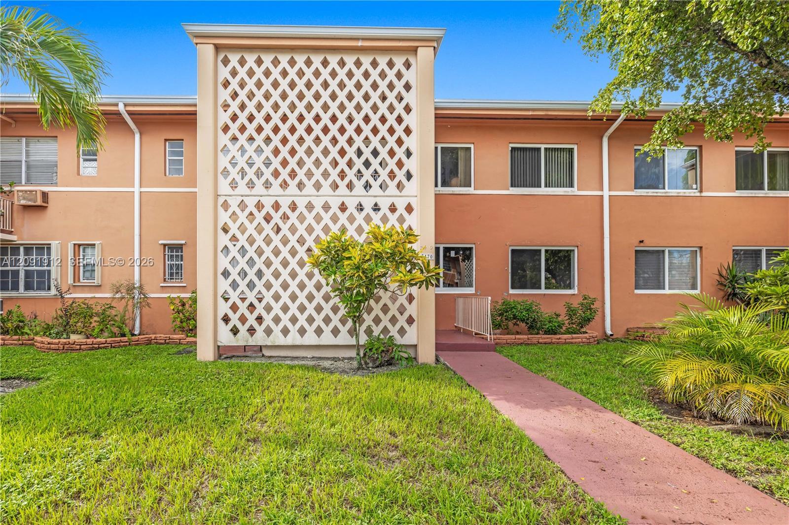 3470 SW 10th St # 10B, Miami FL 33135