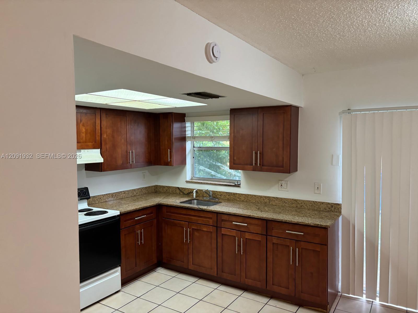 2510 NW 52nd Ave # 22A, Lauderhill FL 33313 photo 2