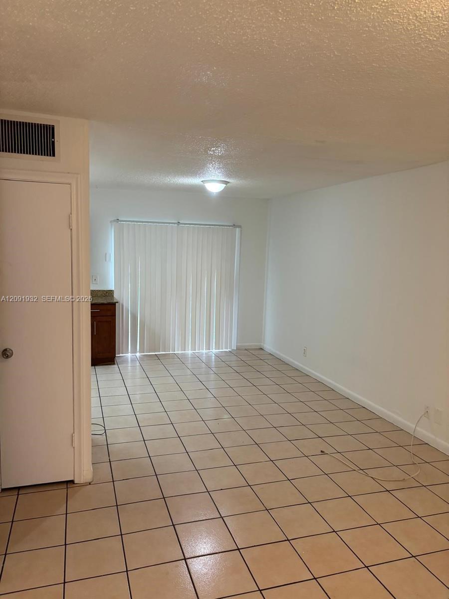 2510 NW 52nd Ave # 22A, Lauderhill FL 33313 photo 3