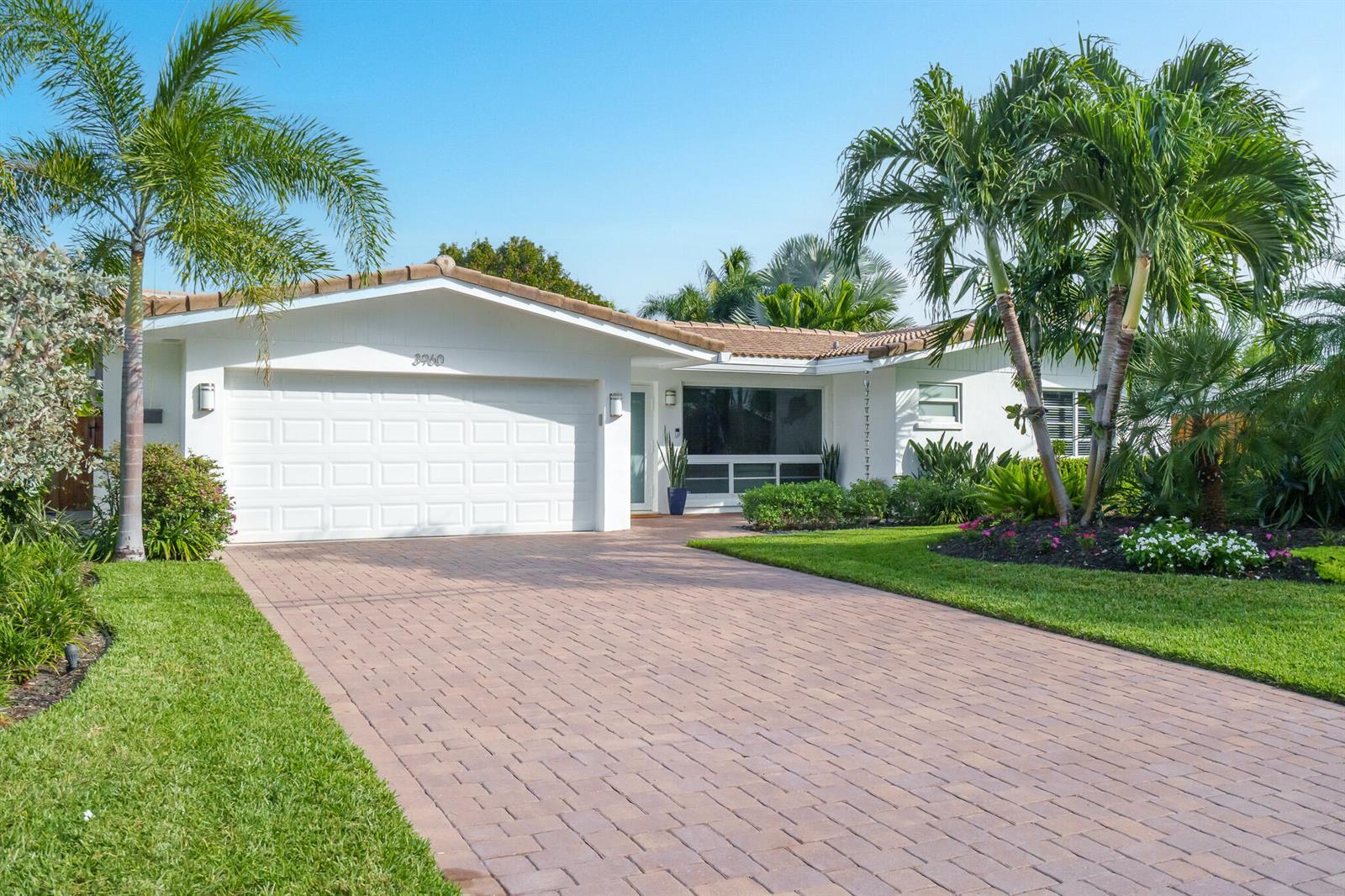 3960 NE 16th Avenue, Oakland Park FL 33334 photo 2