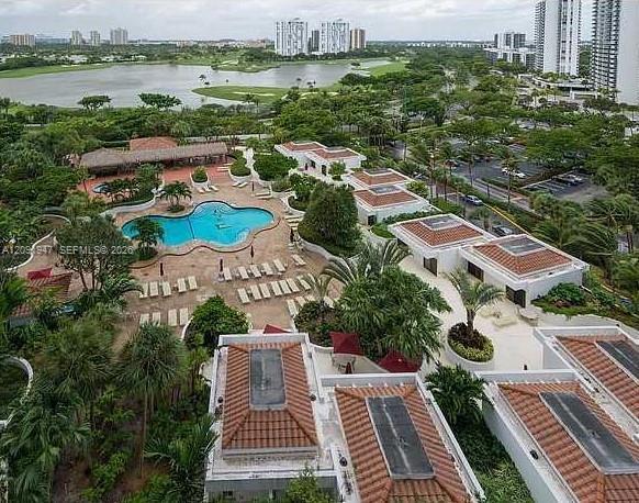 20281 E Country Club Dr # 1105, Aventura FL 33180 photo 2