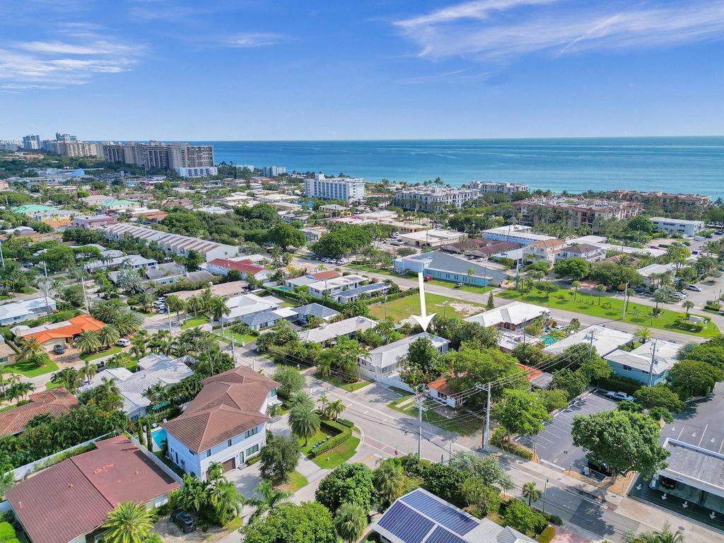 4422 Sea Grape Drive, Lauderdale By The Sea FL 33308 photo 3